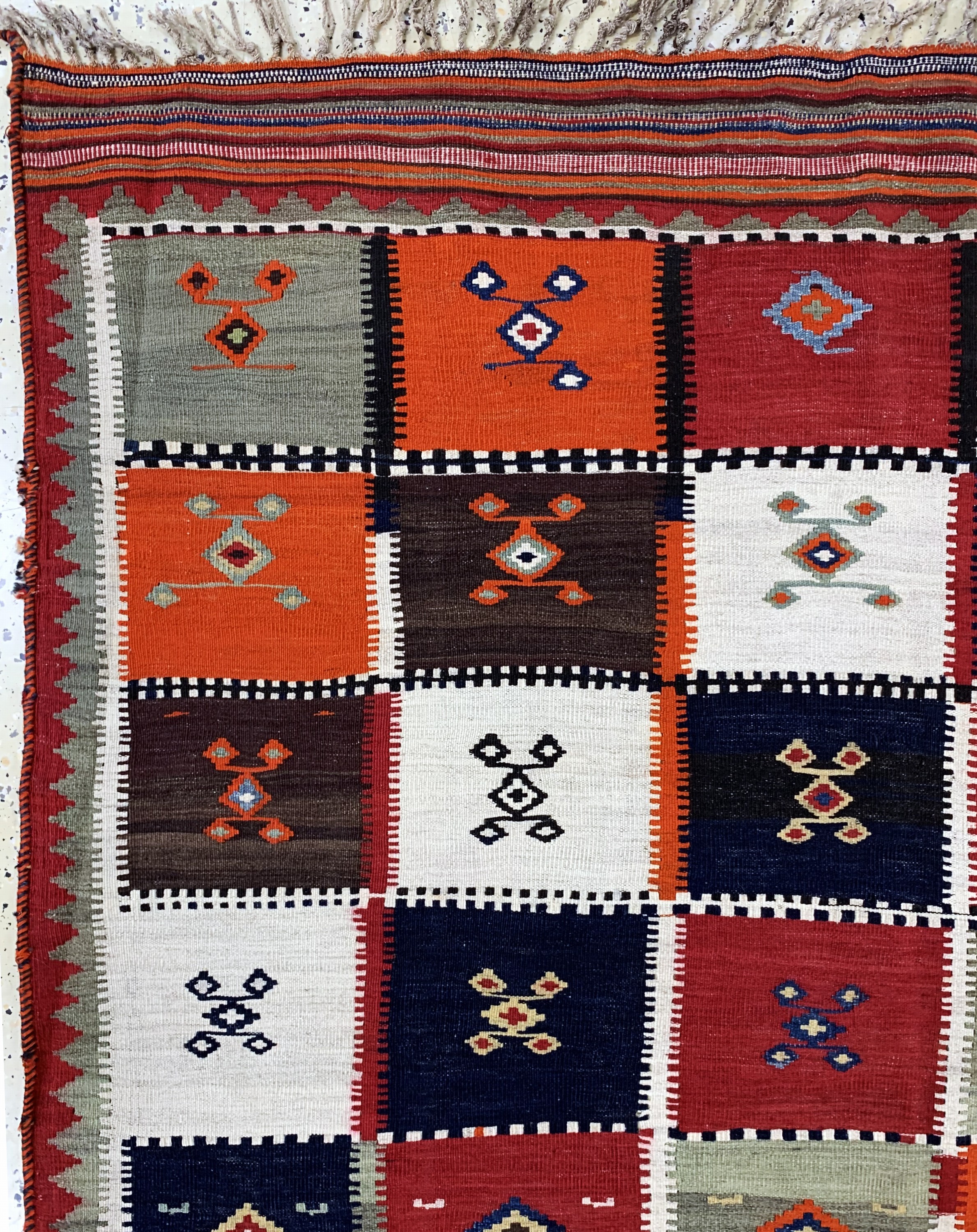 Detail c: Ghaschgai Kelim antik, Persien, um 1900, Wolle auf Wolle, ca. 265 x 178 cm, EHZ: 2