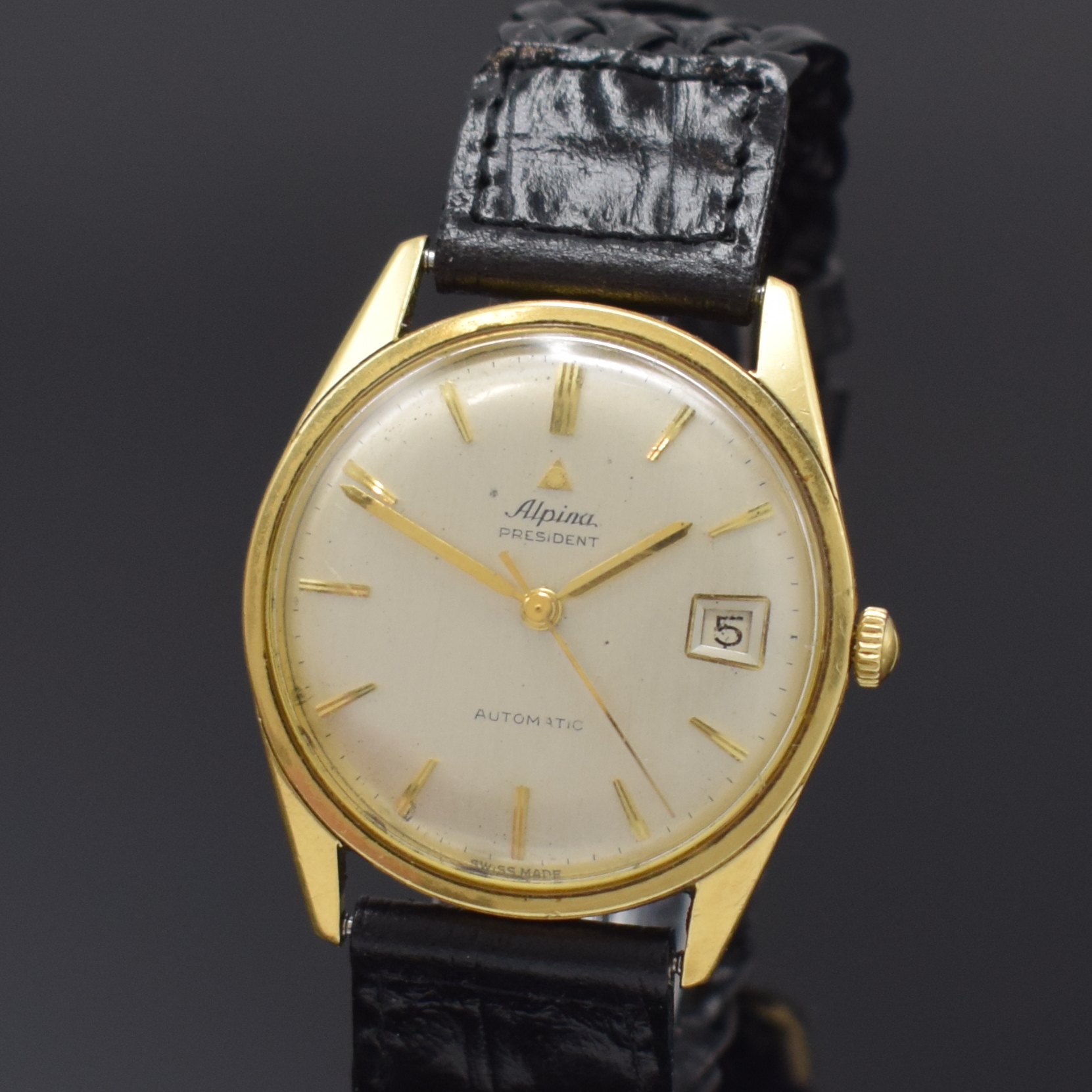 Detail a: ALPINA President Herrenarmbanduhr in GG 750/000, Automatik, Schweiz 1960er Jahre, Boden geschr., silb. Zifferbl. m. aufgel. Indizes, Zentralsek., ...