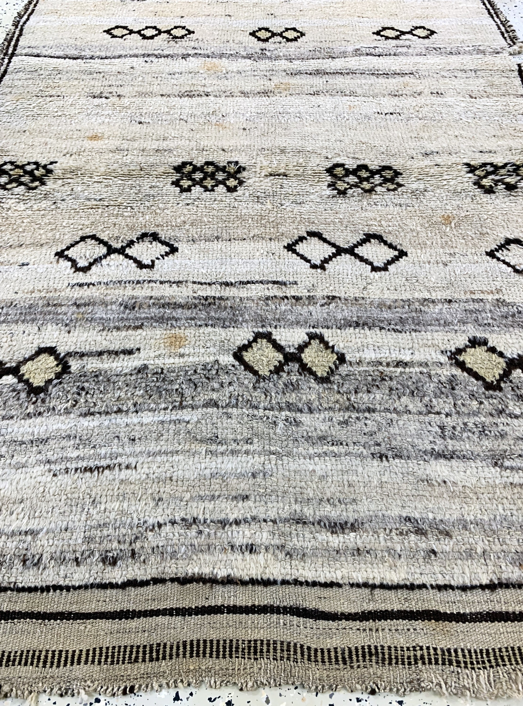 Detail e: Louri Gabbeh antik, Persien, 19.Jhd, Wolle auf Wolle, ca. 189 x 137 cm, EHZ: 4