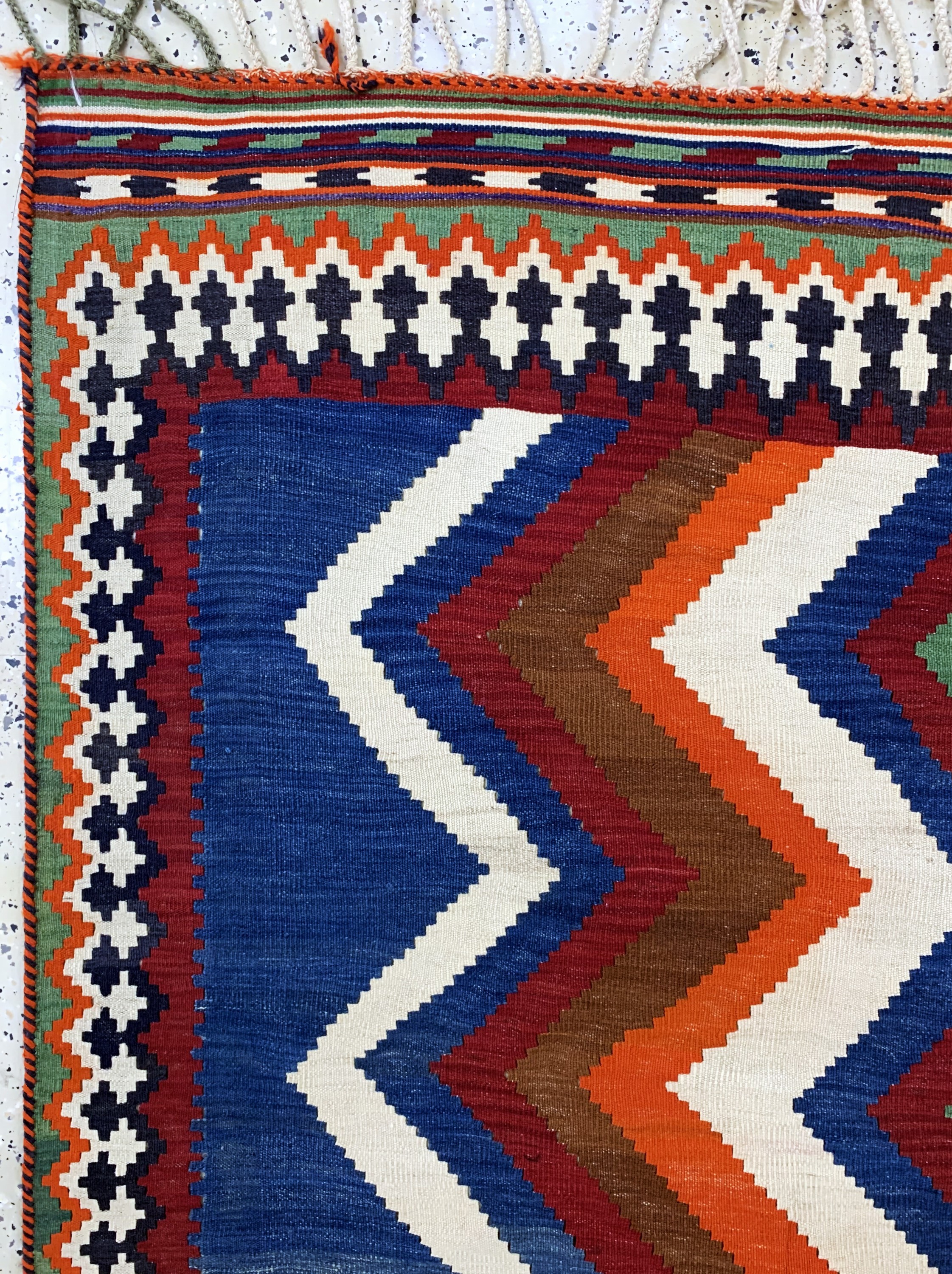 Detail c: Ghaschgai Kelim, Persien, Anfang 20.Jhd, Wolle auf Wolle, ca. 193 x 135 cm, EHZ: 1-2