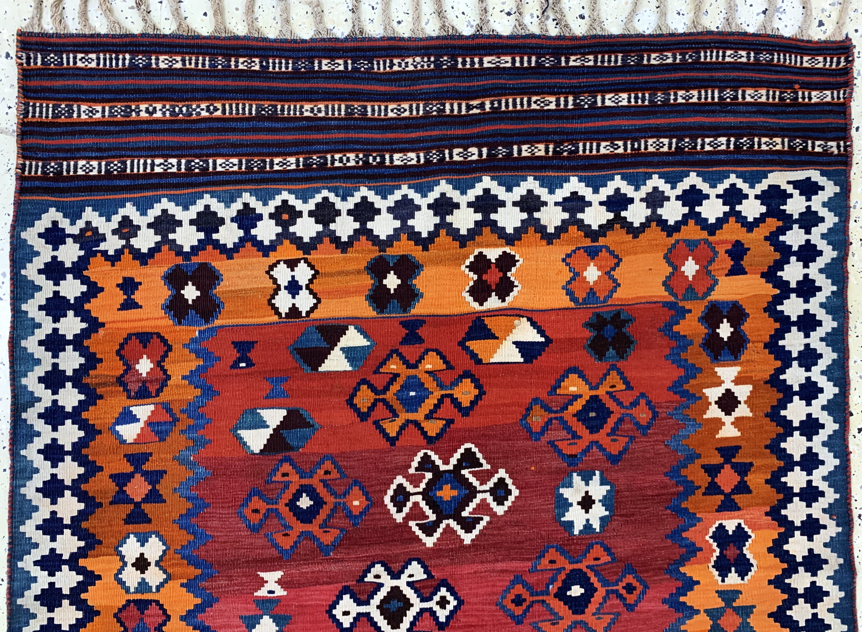 Detail a: Ghaschgai Kelim antik, Persien, um 1900, Wolle auf Wolle, ca. 334 x 131 cm, EHZ: 1-2