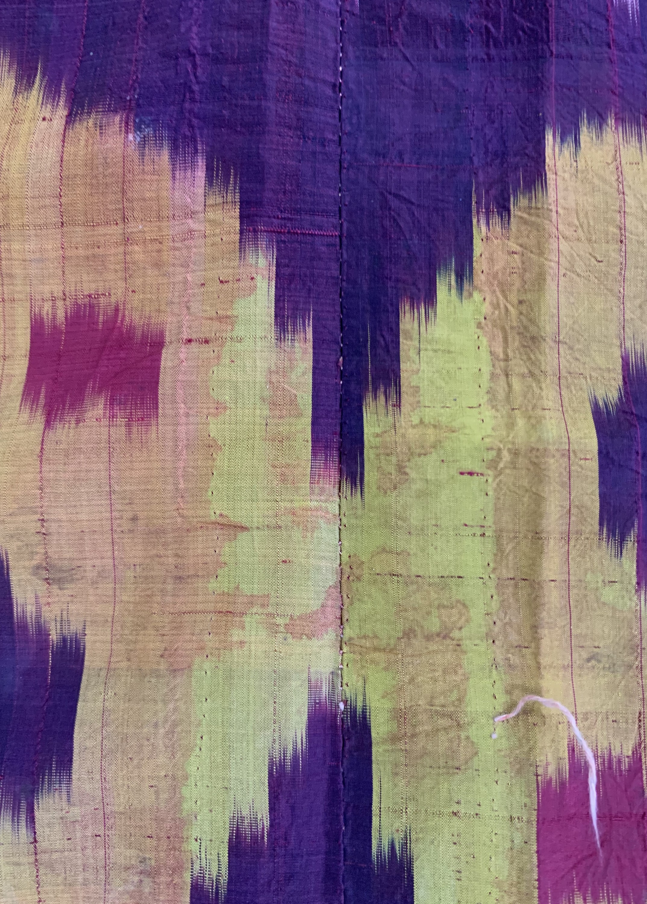 Detail e: Antike"Ikat"Robe, Uzbekistan, 19.Jhd, Seide, Männergrösse, EHZ: 3