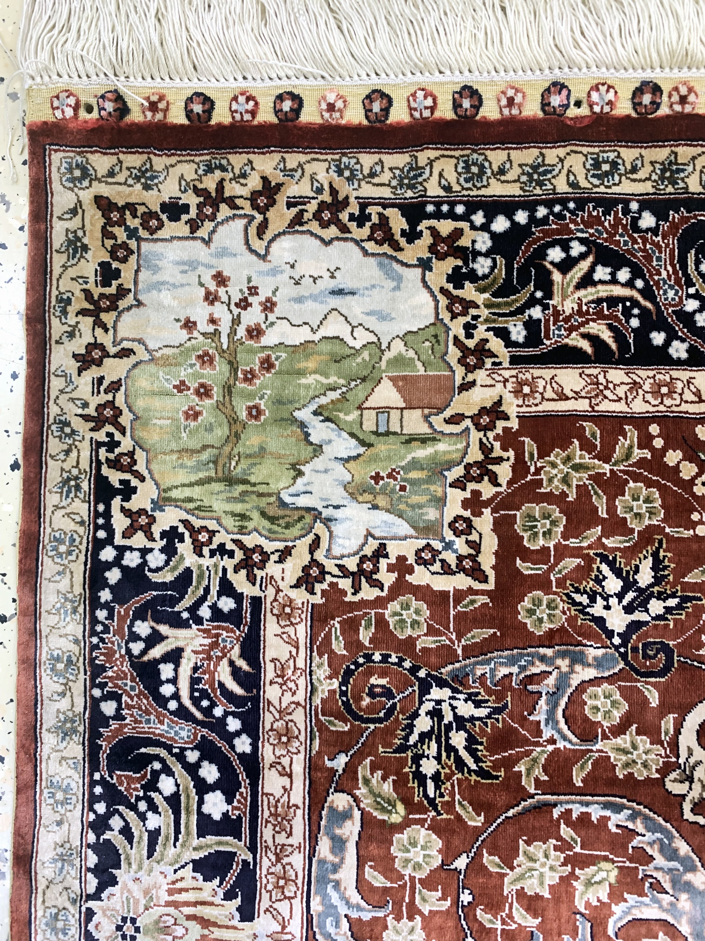Detail d: Hereke Seide fein, China, Ende 20.Jhd, reine Naturseide, ca. 123 x 80 cm, ca. 1,0 Mio. Kn/qm, EHZ: 1-2