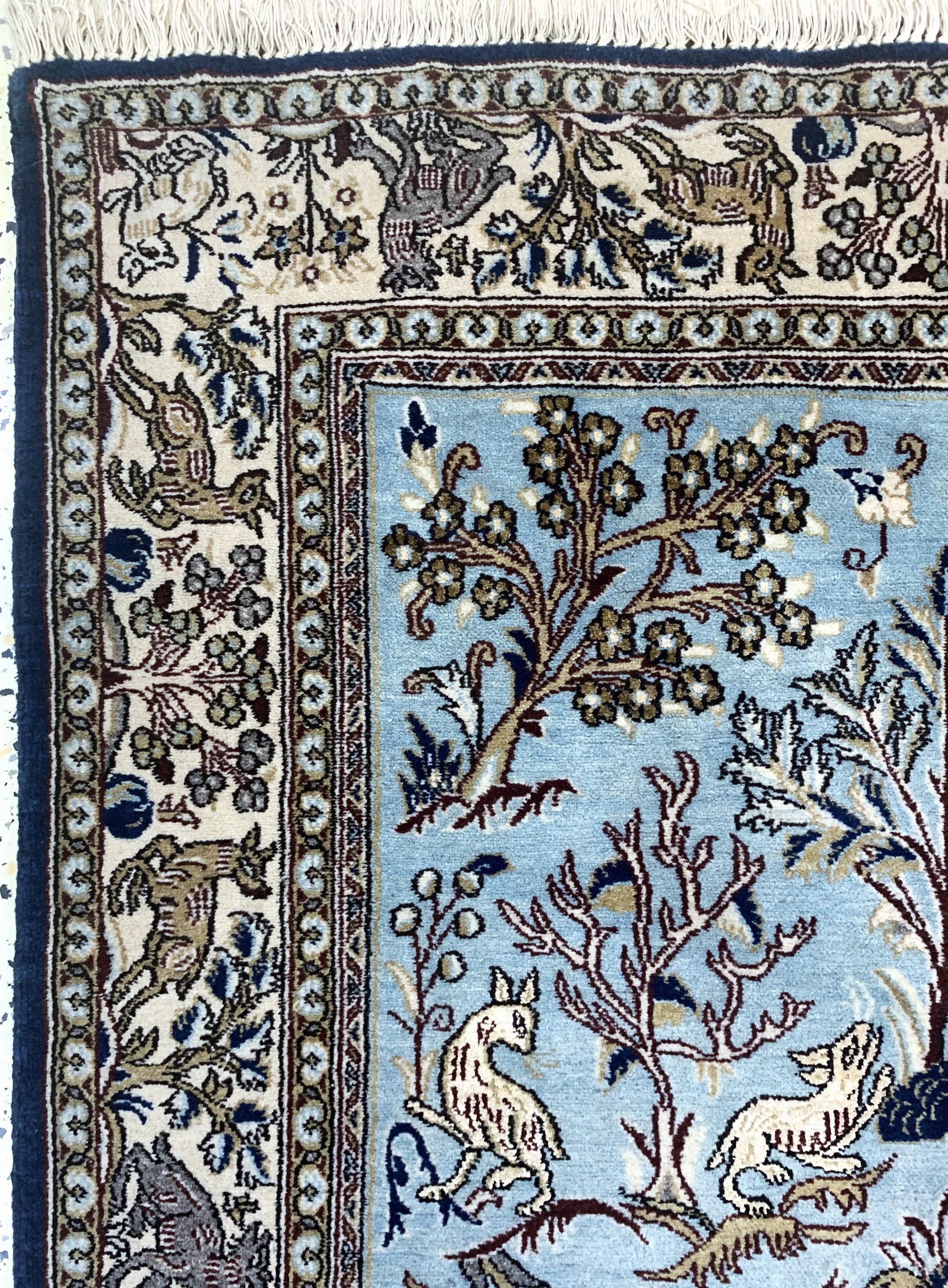 Detail c: Ghom alt, Persien, Mitte 20.Jhd, Wolle mit Seide, ca. 160 x 106 cm, Reinigungsbedürftig, EHZ: 2