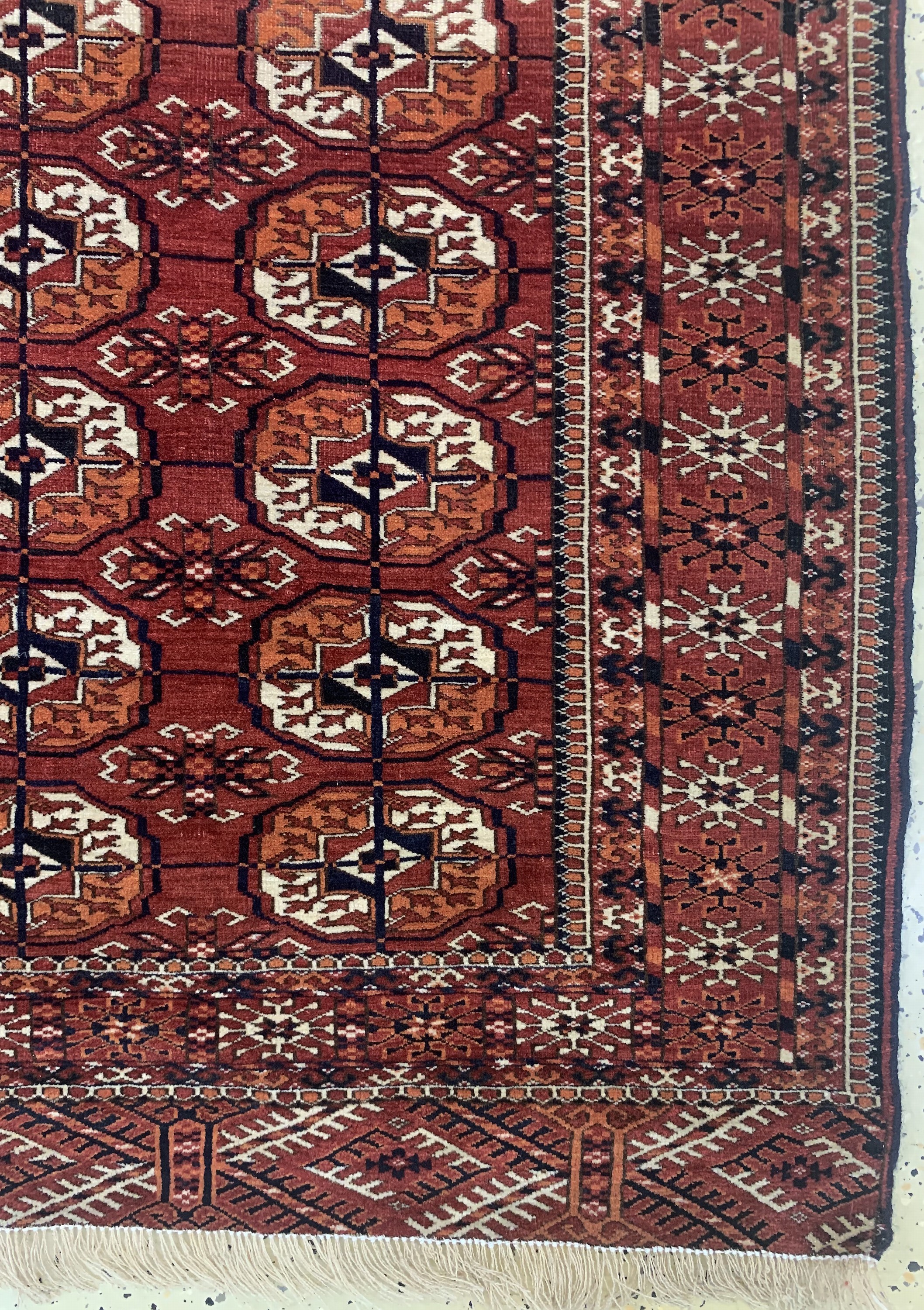 Detail a: Tekke Herdteppich, Turkmenistan, um 1900, Wolle auf Wolle, ca. 163 x 119 cm, EHZ: 2-3