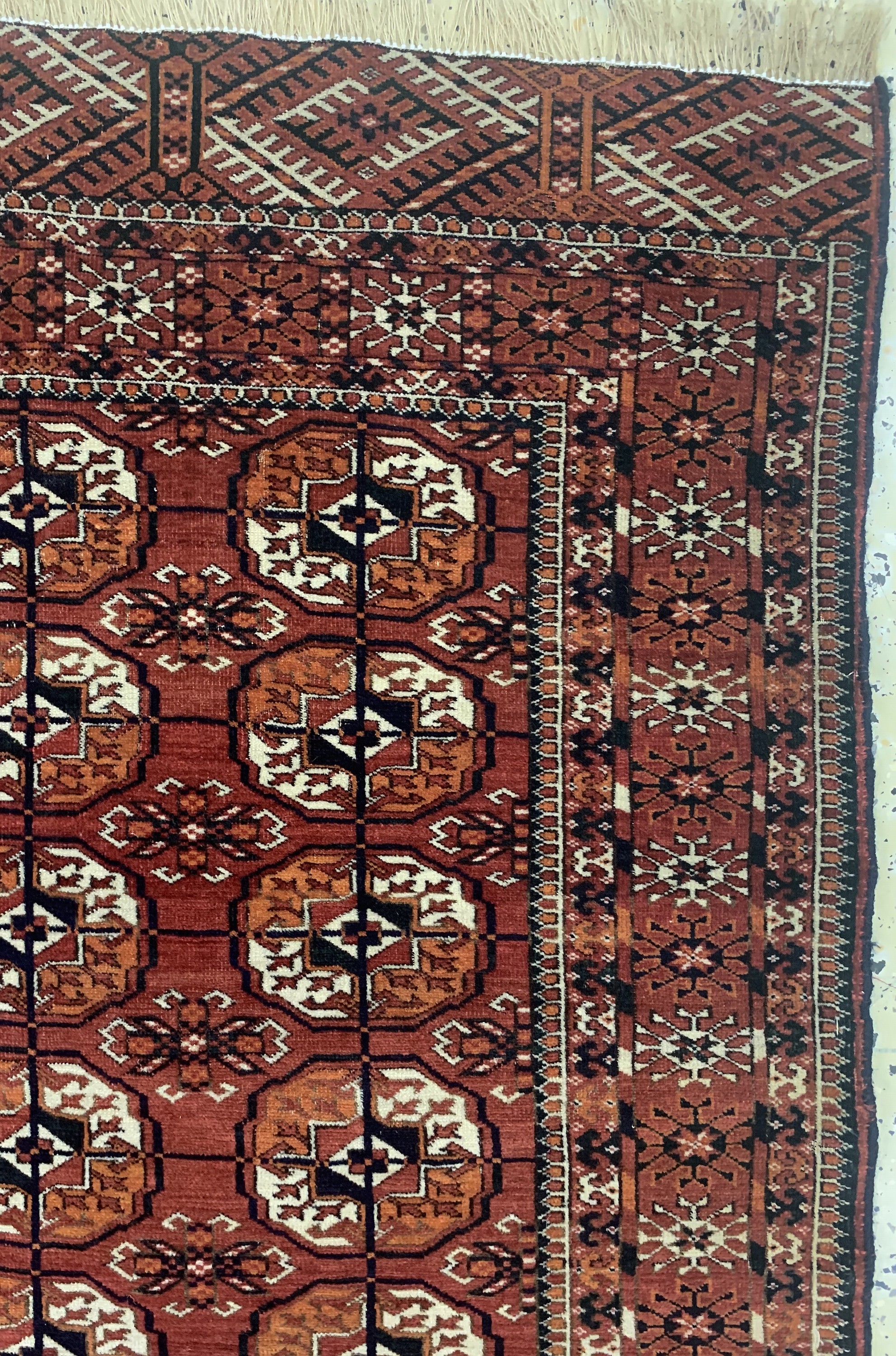 Detail d: Tekke Herdteppich, Turkmenistan, um 1900, Wolle auf Wolle, ca. 163 x 119 cm, EHZ: 2-3