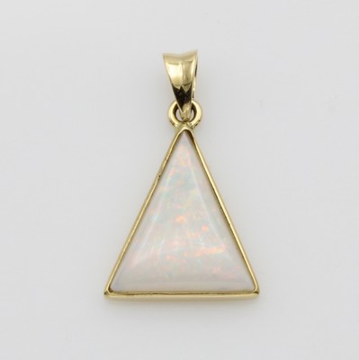 Image 26862507 - Anhänger mit Opal, GG 750/000, dreieckiger Opal in glatter Fassung ...
