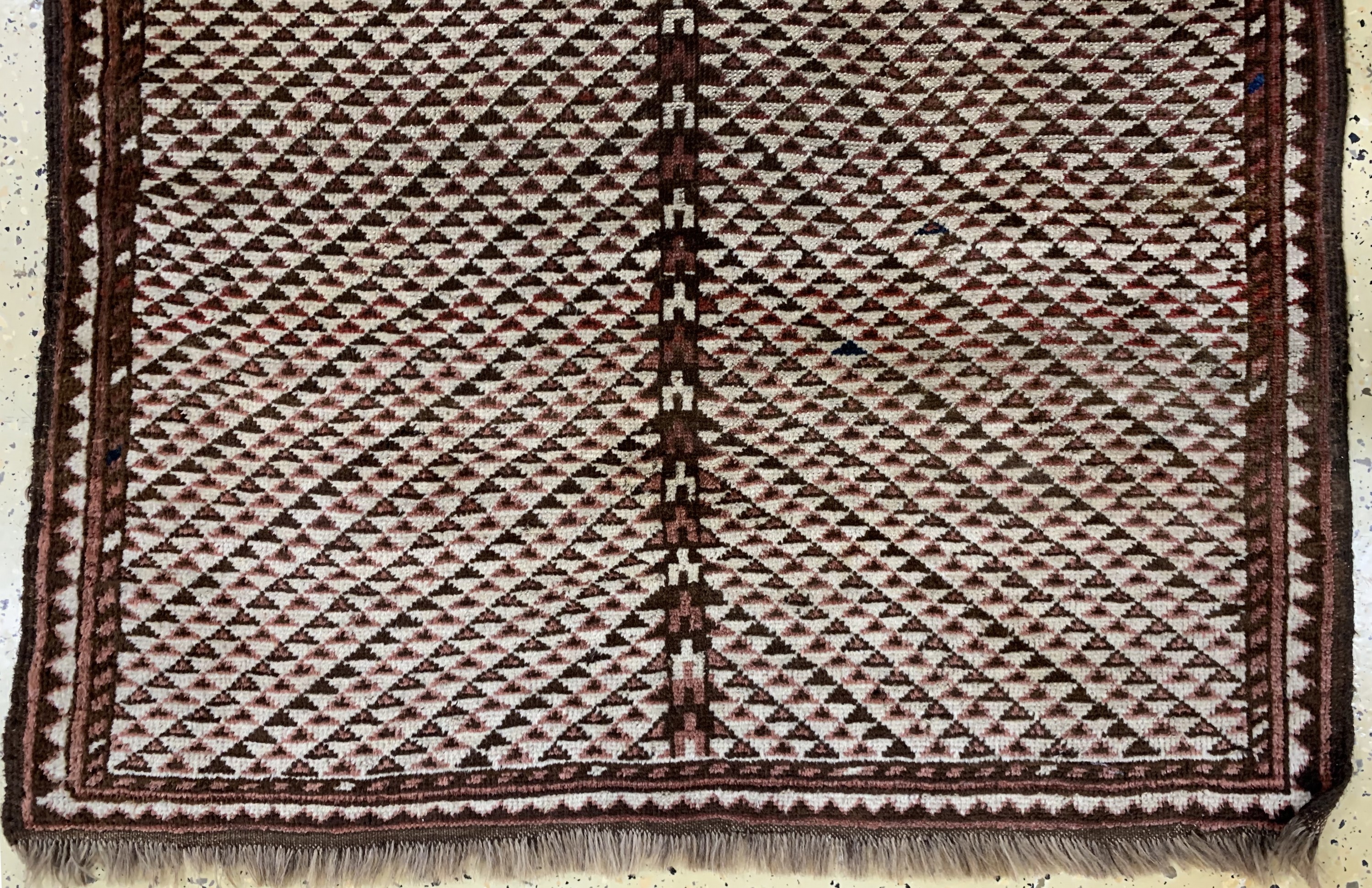 Detail c: Ersari"Gebetsteppich", Afghanistan, Anfang 20.Jhd, Wolle auf Wolle, ca. 170 x 113 cm, Mottenfraß, EHZ: 3