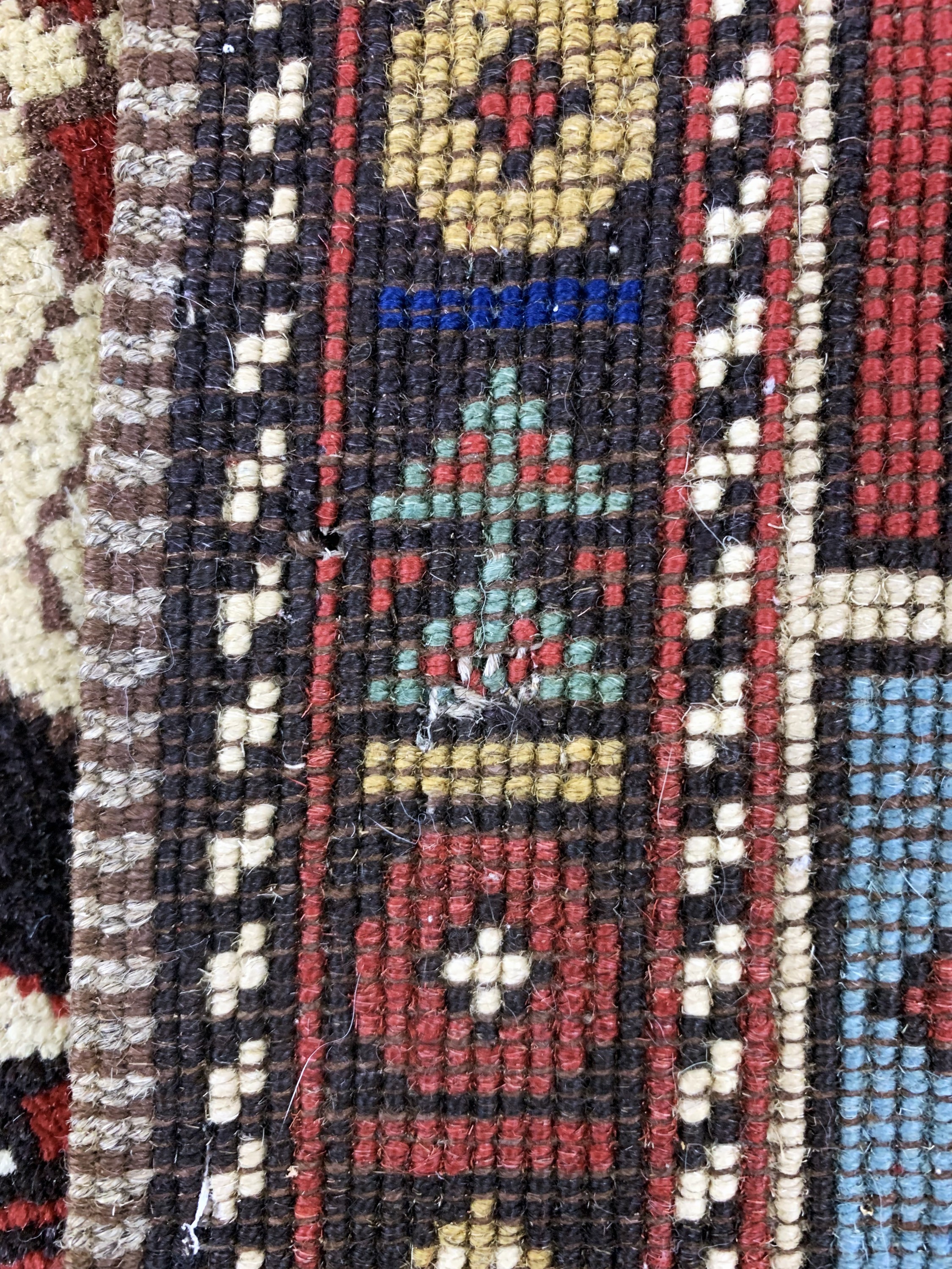 Detail g: Kazak alt, Kaukasus, Mitte 20.Jhd, Wolle auf Wolle, ca. 233 x 173 cm, EHZ: 2