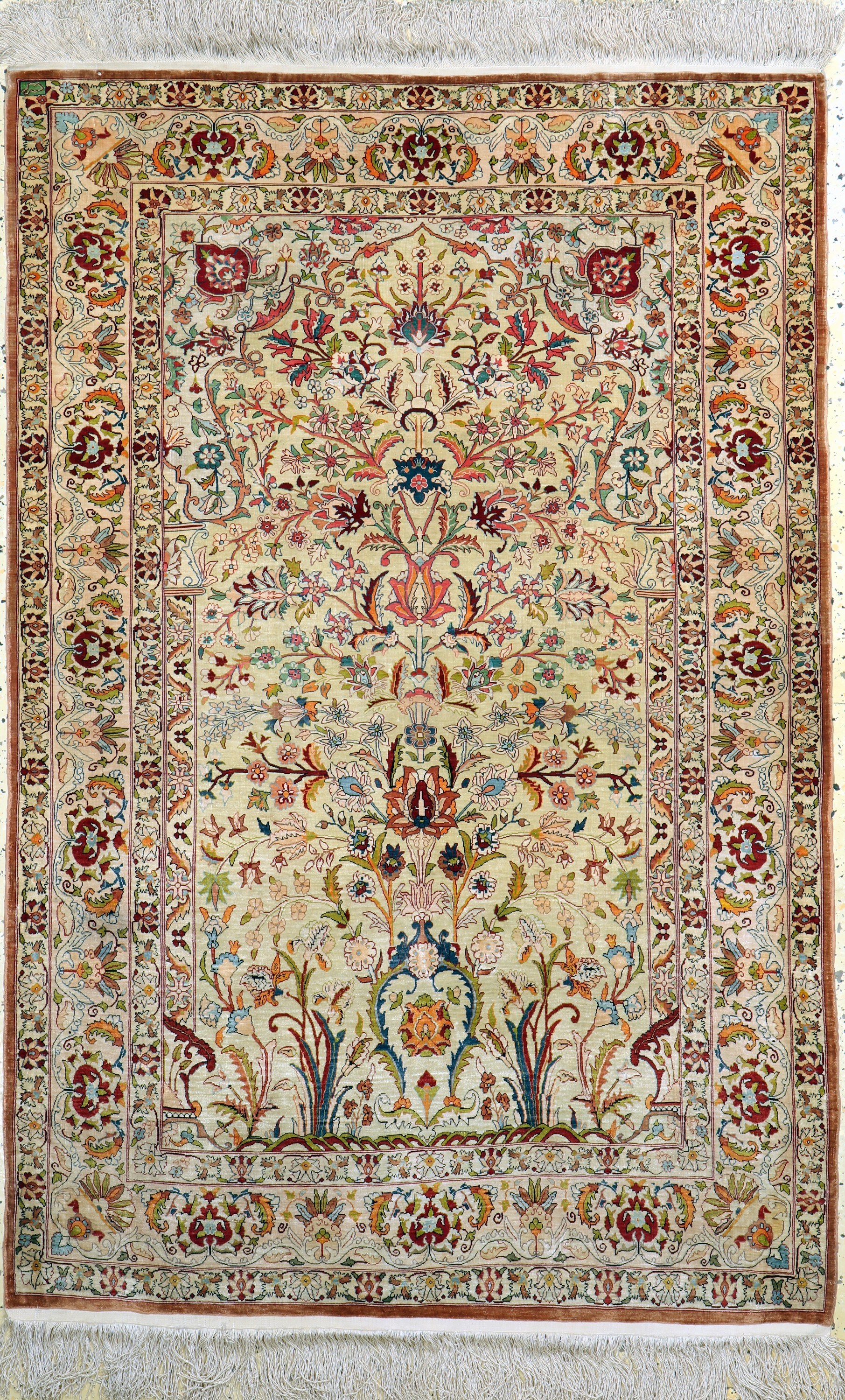 Hereke Seide fein signiert, Türkei, Mitte 20.Jhd, reine Naturseide, ca. 160 x 108 cm, ca. 1,0 Mio. Kn/qm, EHZ: 1-2