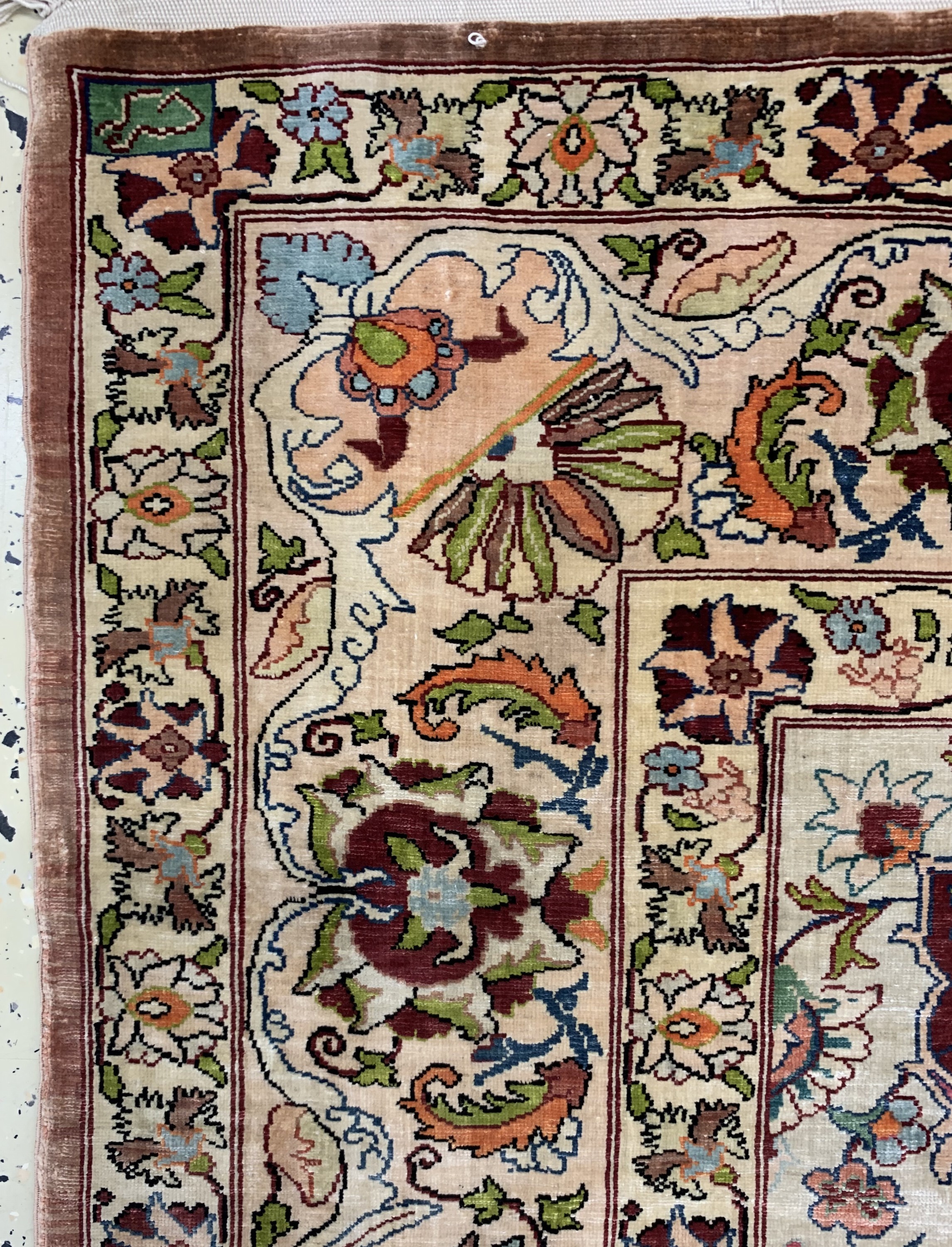 Detail d: Hereke Seide fein signiert, Türkei, Mitte 20.Jhd, reine Naturseide, ca. 160 x 108 cm, ca. 1,0 Mio. Kn/qm, EHZ: 1-2