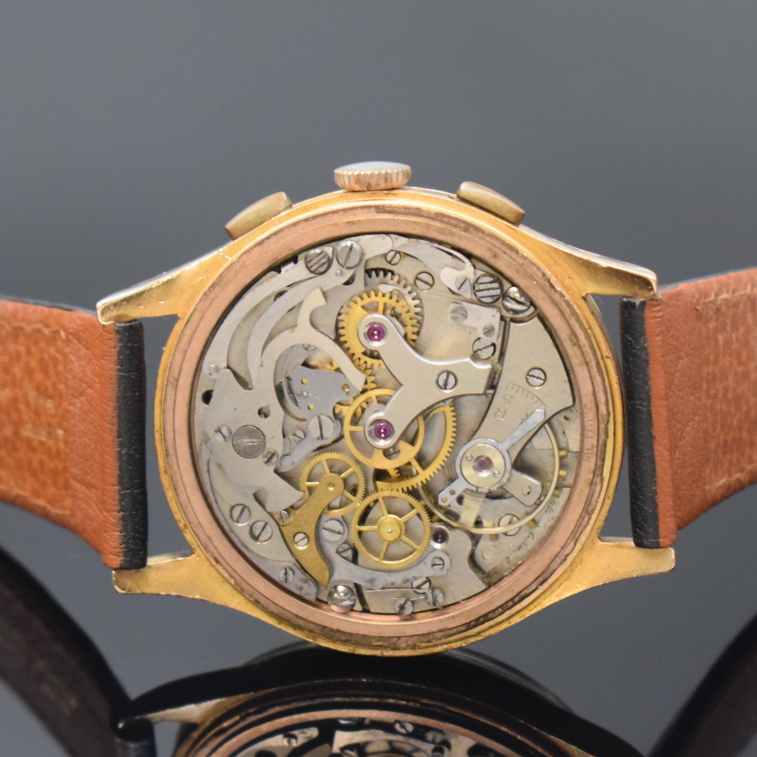 Detail f: BREITLING Armbandchronograph Cadette in RG 750/000, Handaufzug, Schweiz um 1965, 3- teil. Geh. altersbed. dell., verg. Cuvette zur Armierung, Boden ...