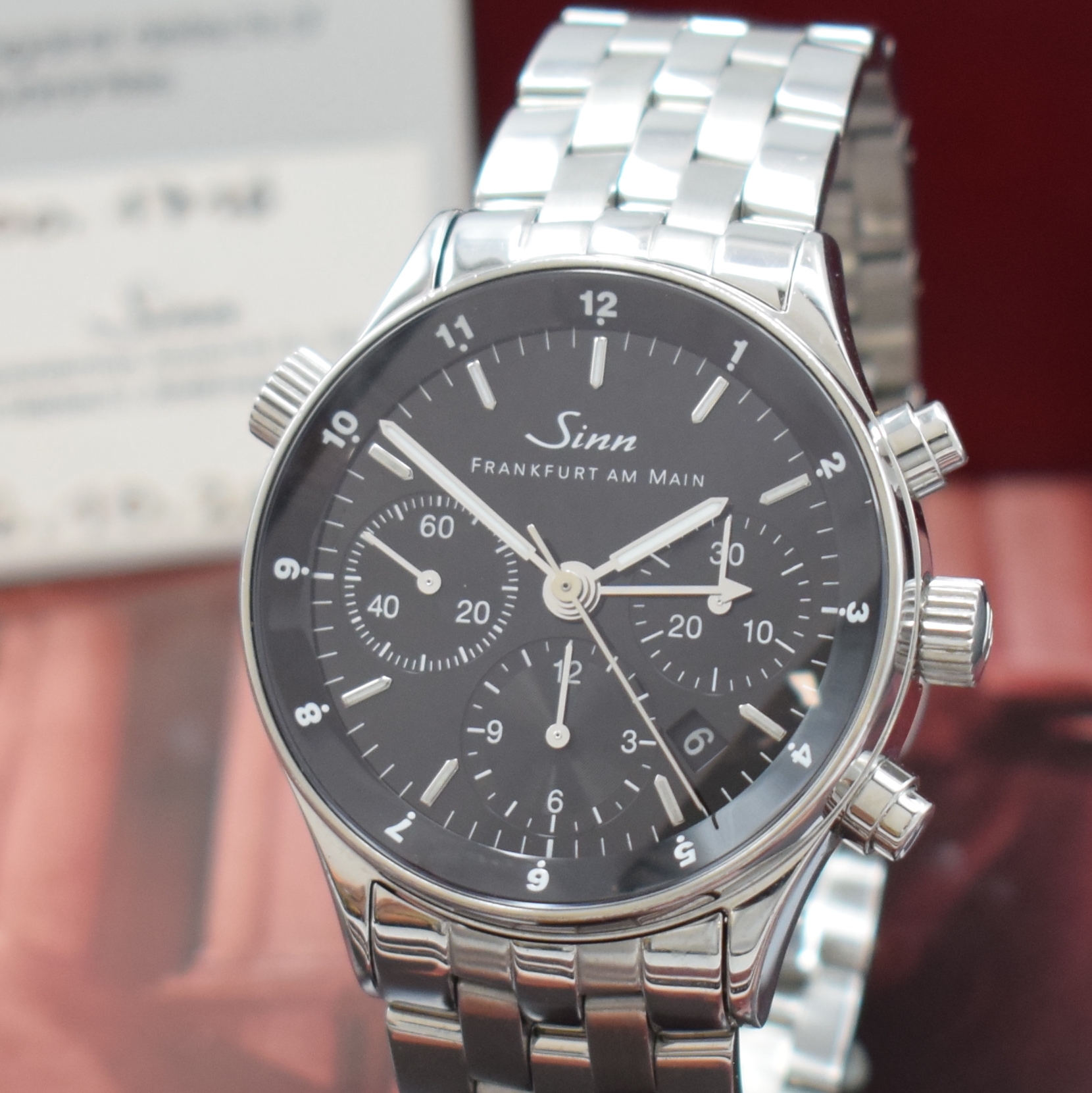 Detail a: SINN Herrenarmbanduhr "Die Finanzplatzuhr" Referenz 6000, Automatik, Edelstahlgeh. inkl. Gliederband m. dopp. Faltschl., beids. ...
