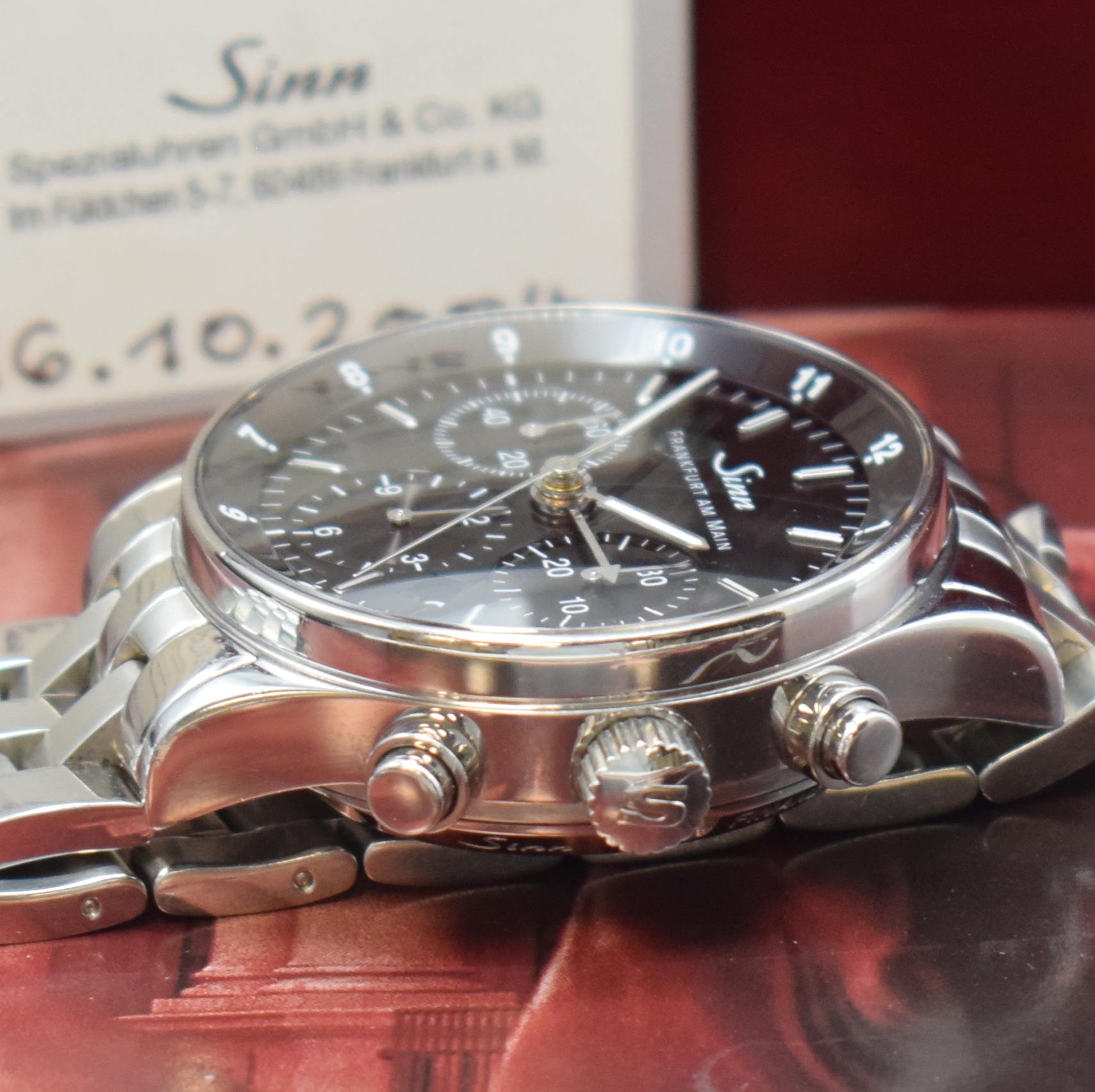 Detail c: SINN Herrenarmbanduhr "Die Finanzplatzuhr" Referenz 6000, Automatik, Edelstahlgeh. inkl. Gliederband m. dopp. Faltschl., beids. ...