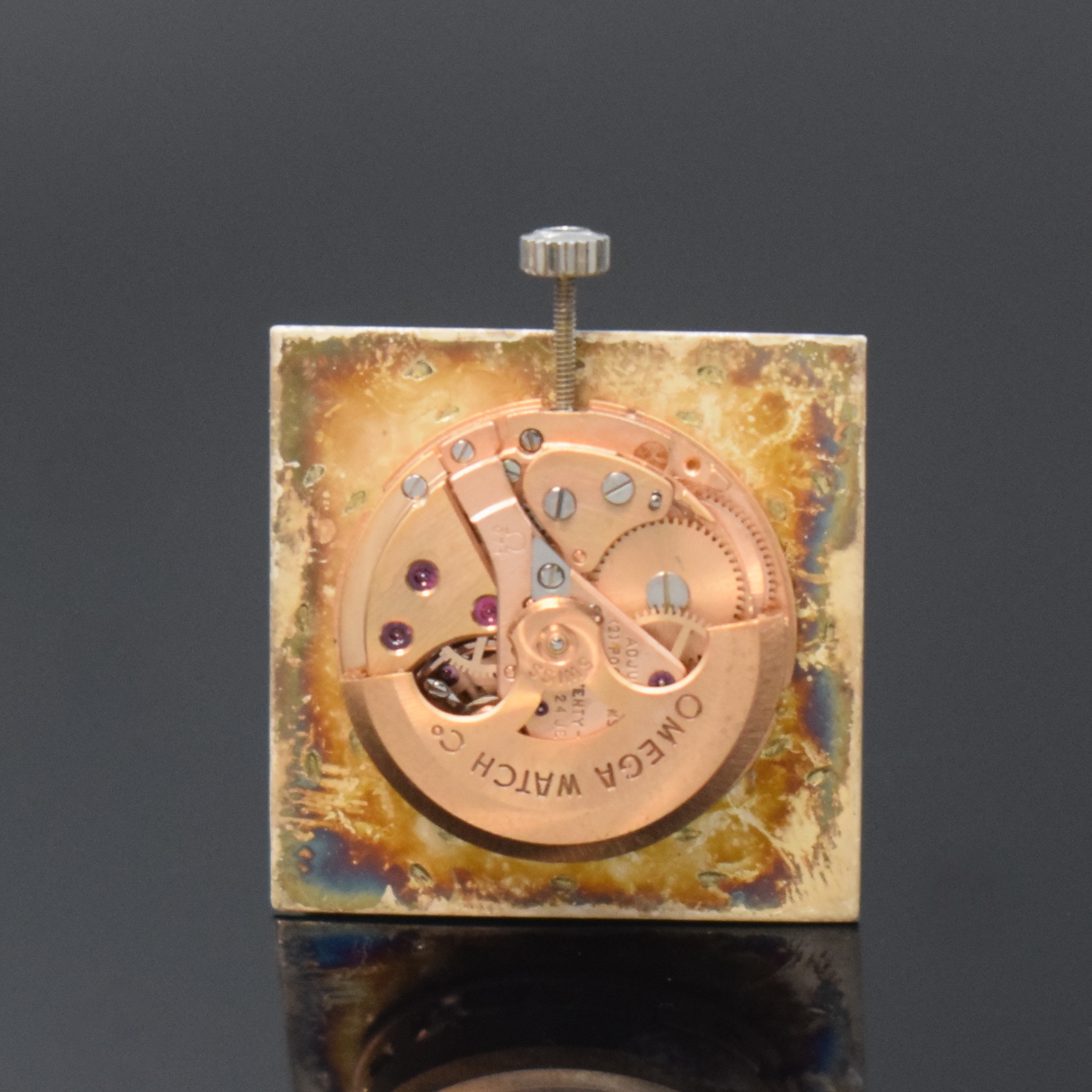 Detail f: OMEGA Werk im neutralen WG 750/000 Gehäuse, Automatik, Werk Schweiz um 1969, Geh. und Band später, Boden aufgedr., silb. De Ville Zifferbl. m. ...