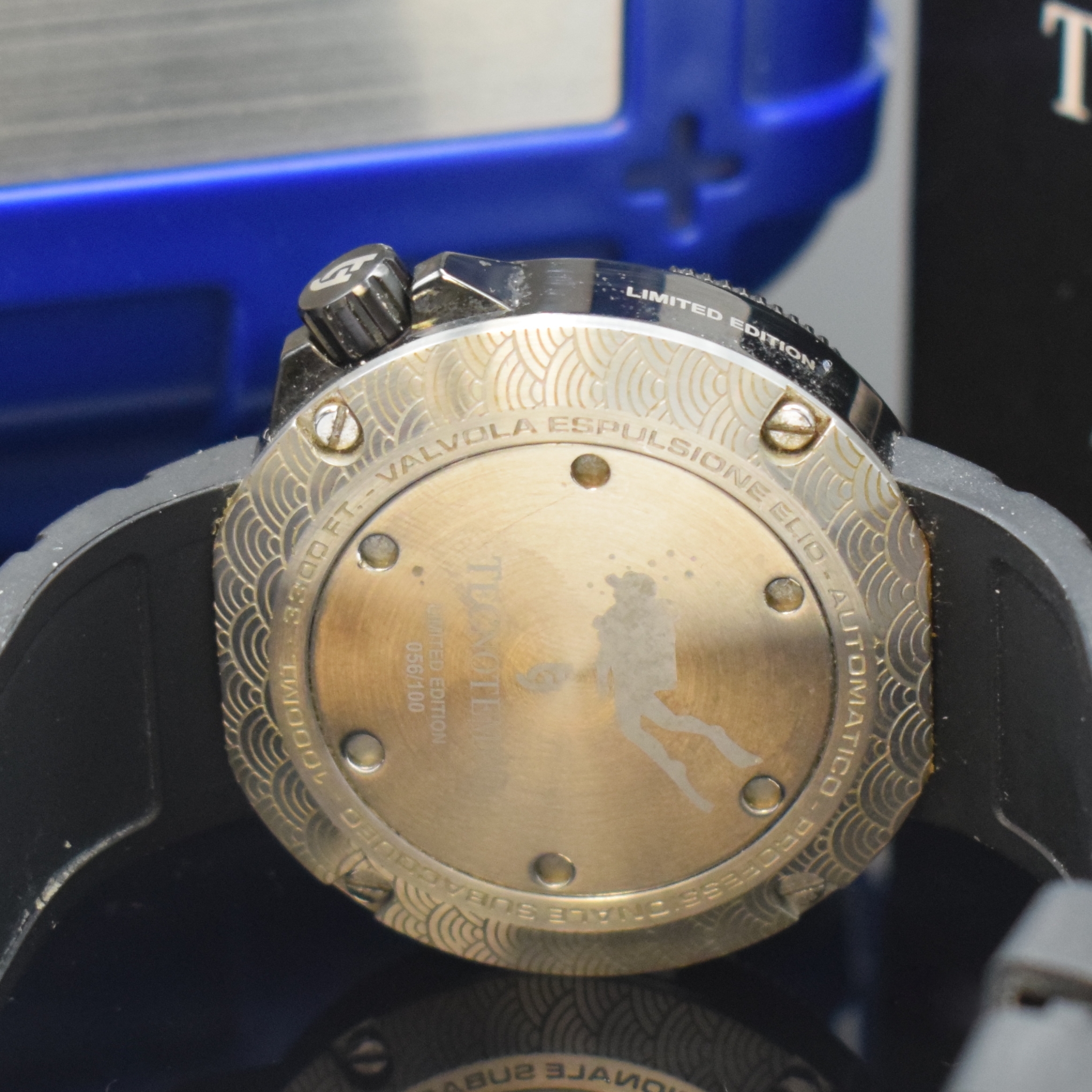 Detail c: TECNOTEMPO auf 100 Stück limitierte Taucherarmbanduhr Professionale SUBACQUEO, Automatik, geschwärztes Edelstahlgeh. inkl. Kautschukband, Boden und ...