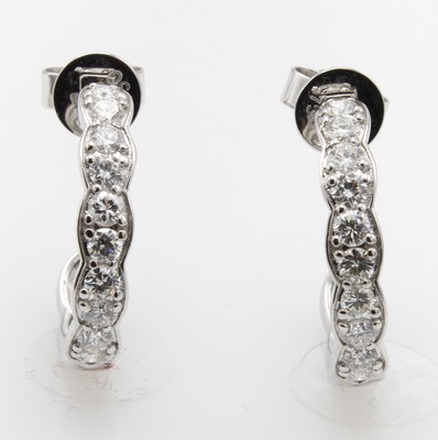 Image 26864191 - Paar Ohrstecker mit Brillanten, WG 750/000, 20 Brill. zus. ca. 0.90 ct feines ...