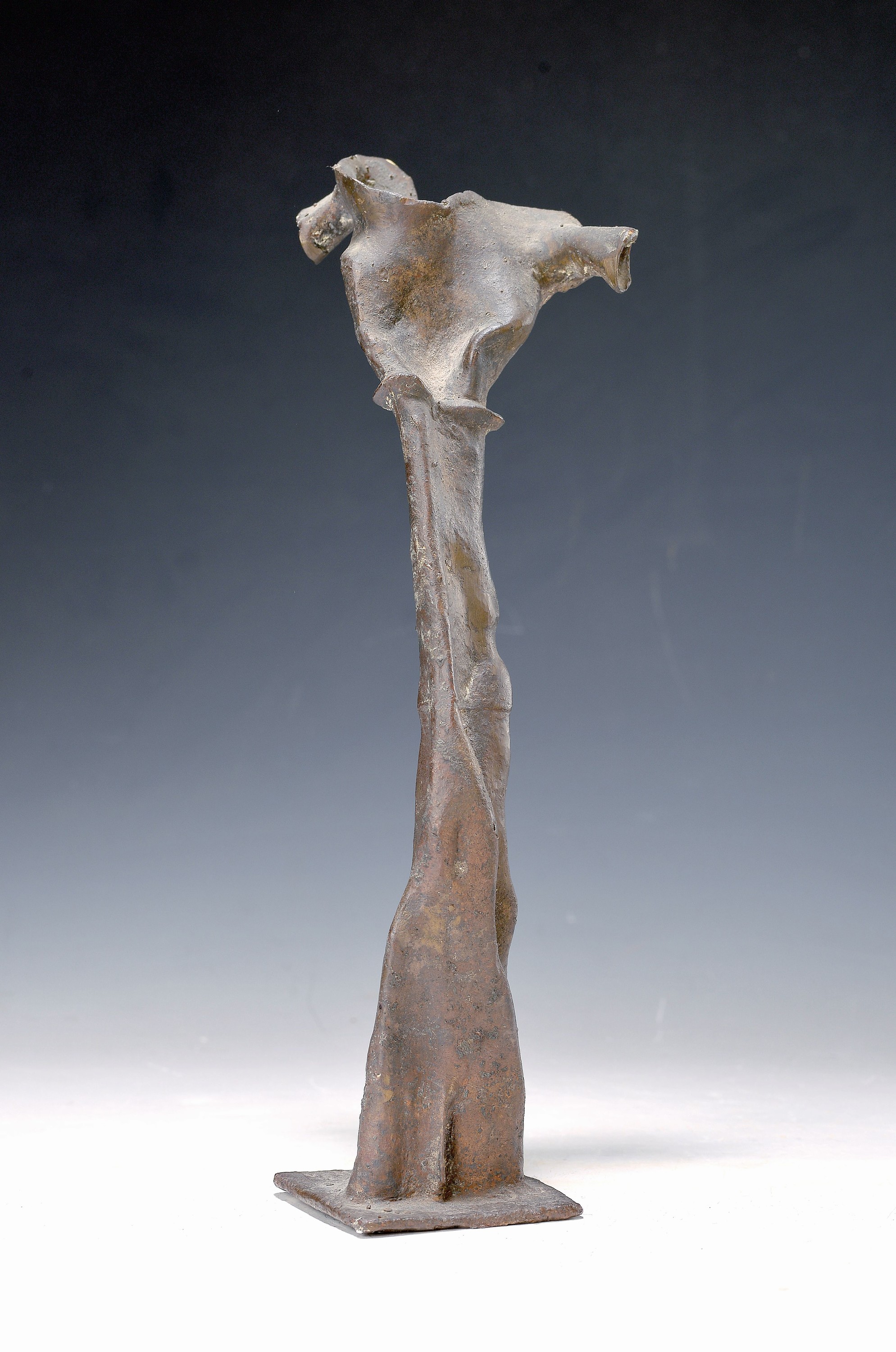 Lothar Fischer,1933-2004, Hüllenstatuette, Bronze, Vollguß, signiert, 28 x 10 cm