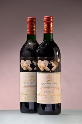 Image 26864783 - 2 Flaschen 1986 Chateau Mouton Rothschild, Pauillac, ca. 75cl, 12.5%Vol., ca. top ...