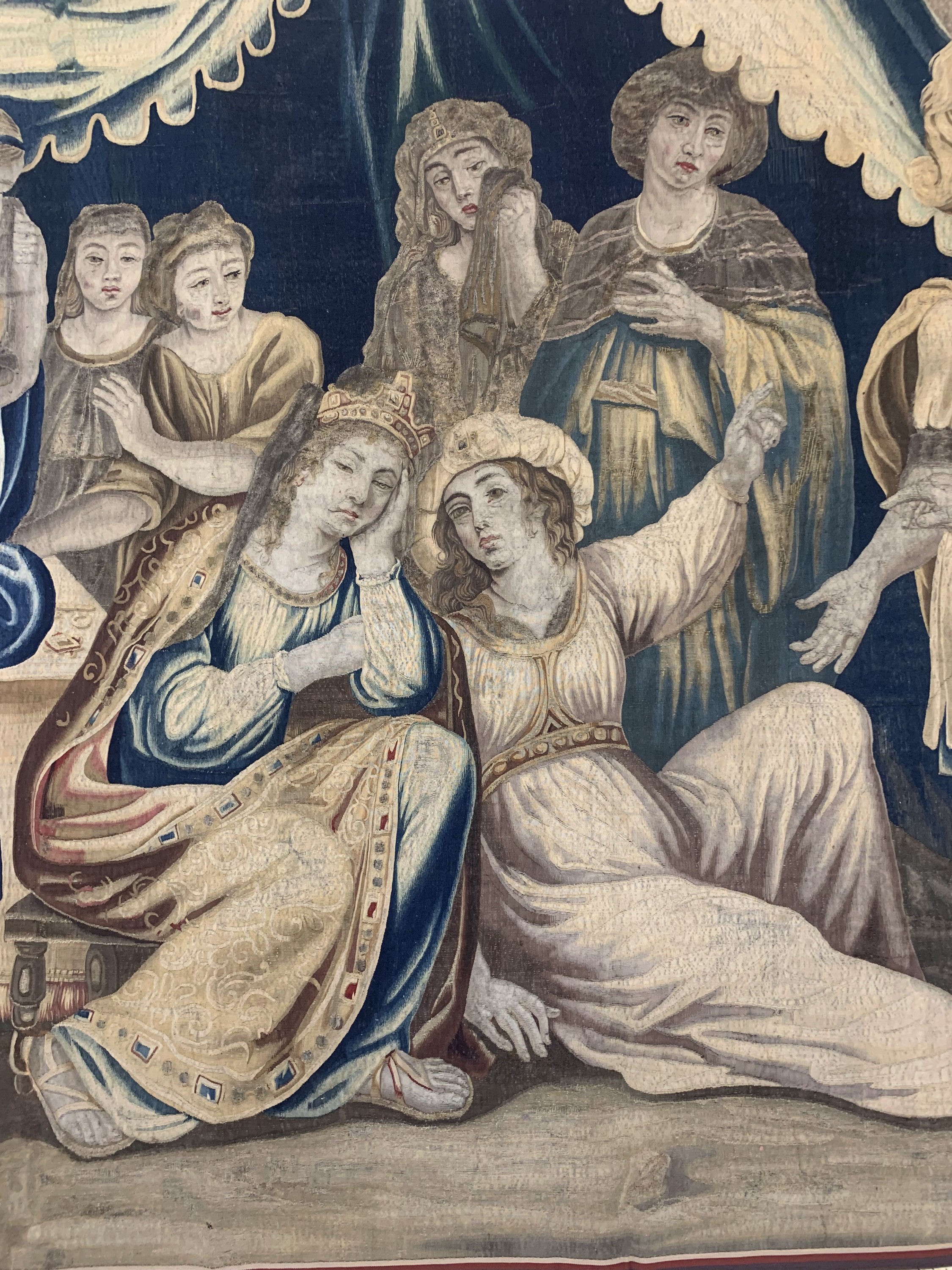 Detail c: Brüsseler"Tapisserie"antik, Flandern, 17.Jhd, Wolle mit Seide, ca. 270 x 255 cm, EHZ: 2(mehrere alte restaurierungen). (Geschichte aus ...
