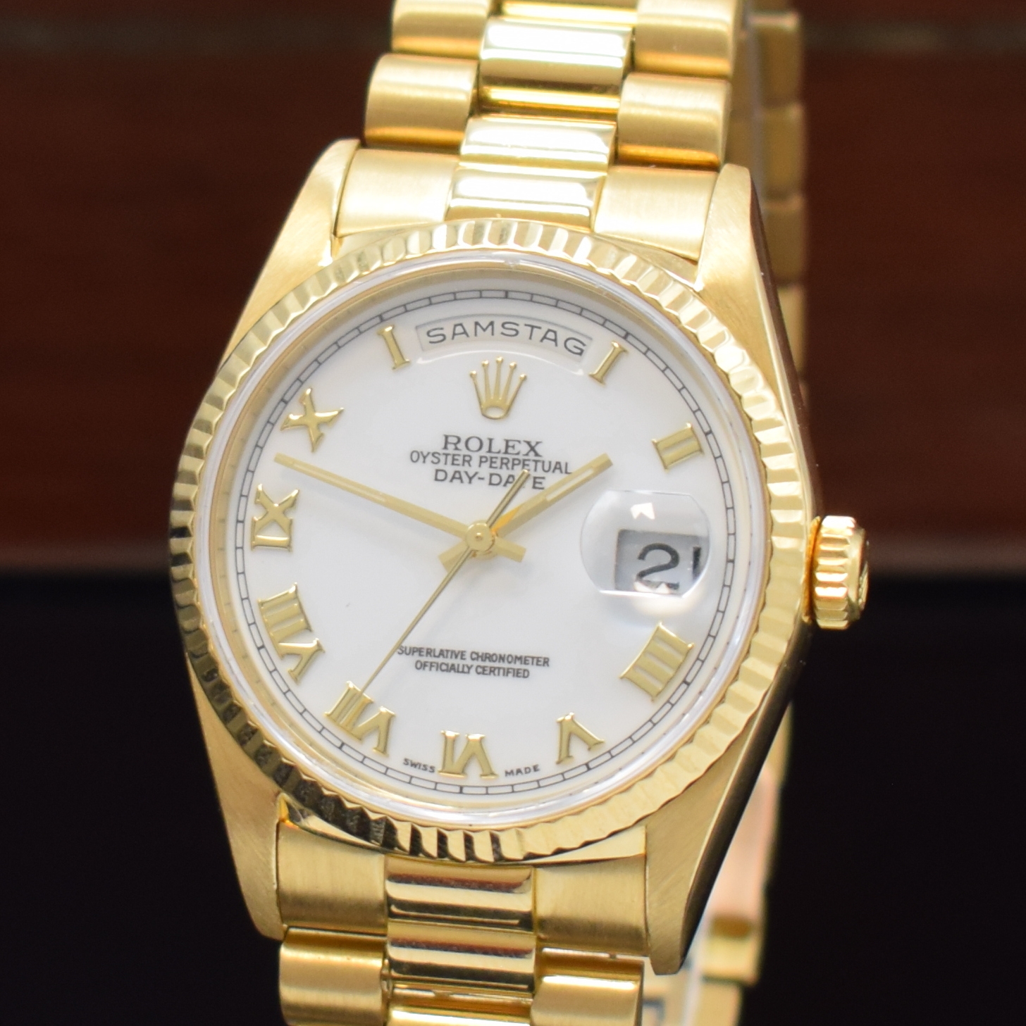 Detail a: ROLEX Herrenarmbanduhr Oyster Perpetual Day- Date Referenz 18238, Automatik, A-Serie, Chronometer der Superlative in GG 750/000 inkl. Präsidentband ...