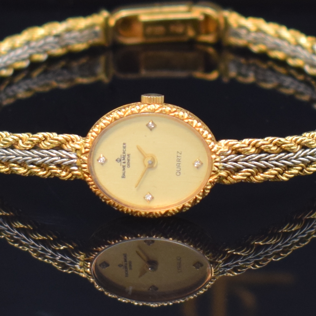 Detail a: BAUME & MERCIER Damenarmbanduhr in GG/WG 750/000, Schweiz um 1978, quarz, Boden aufgedr., verg. Zifferbl. m. 4 aufges. Diamant-Indizes, Anz. v. Std. ...