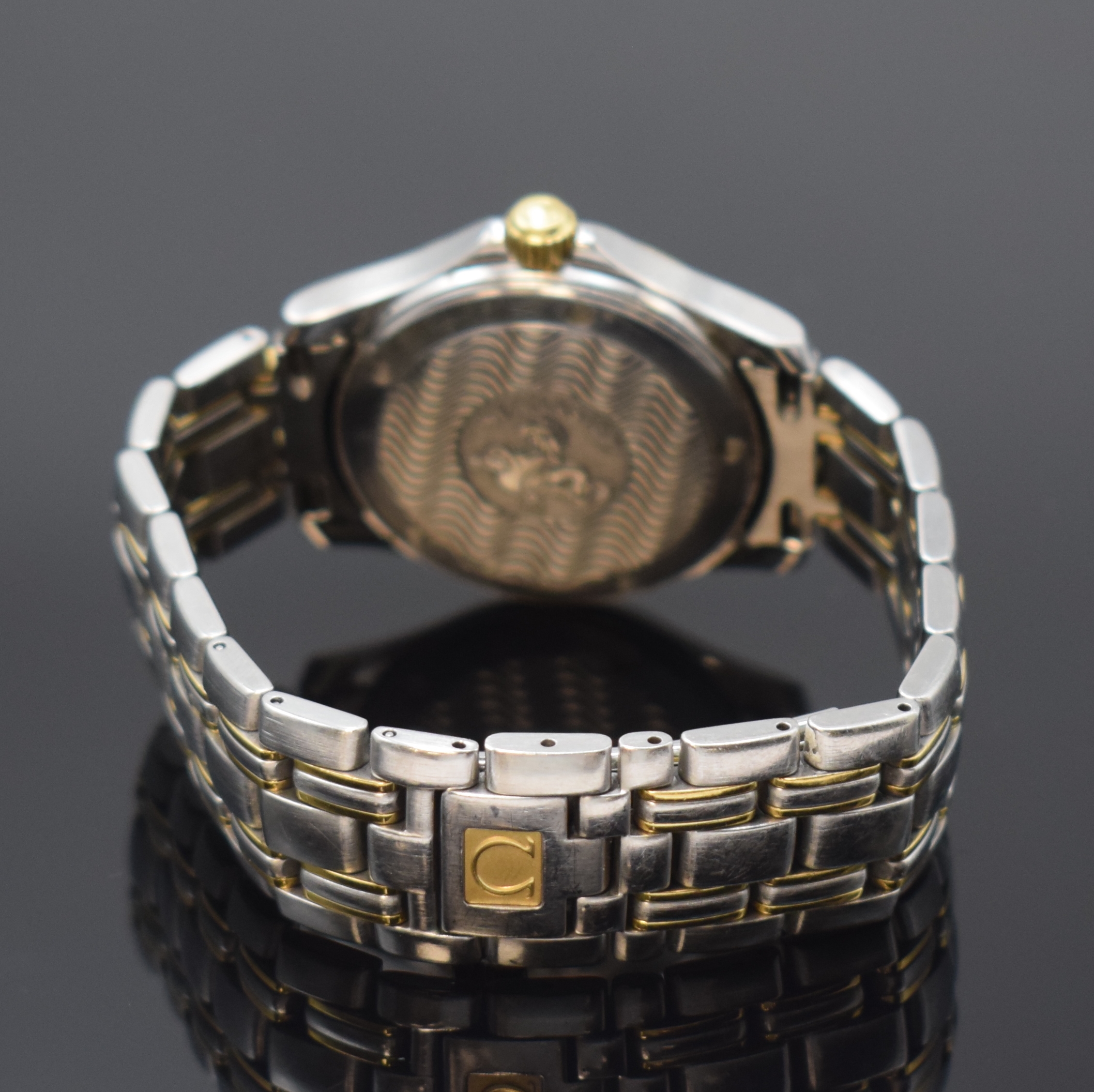Detail b: OMEGA Herrenarmbanduhr Serie Seamaster Referenz 196.1501, Schweiz 1990er Jahre, Edelstahl/Gold kombiniert inkl. Gliederband m. Faltschl., bomb. ...