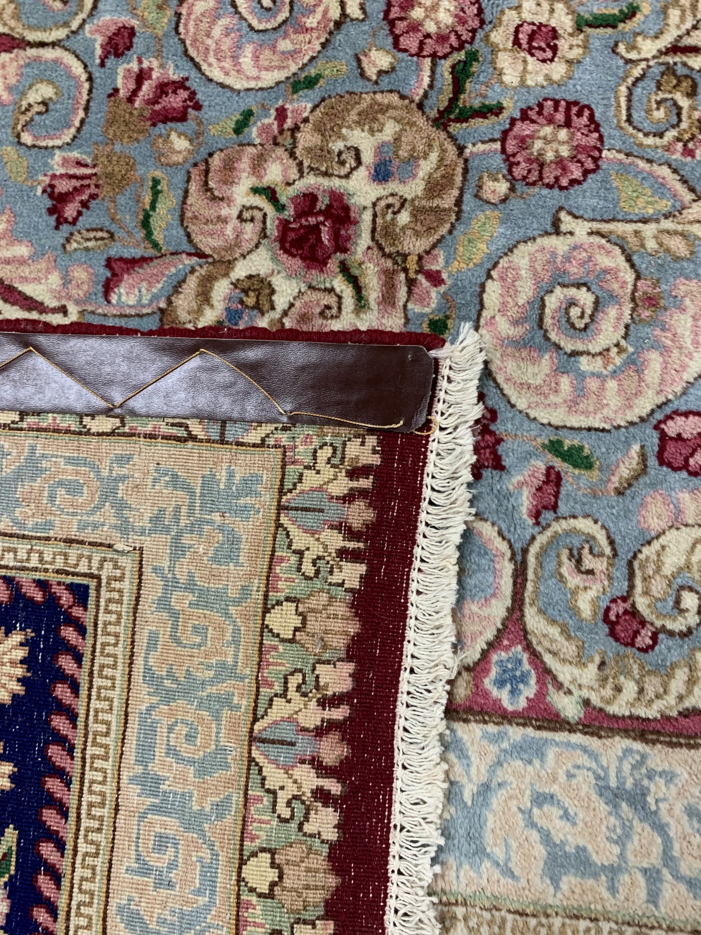Detail h: Kerman fein signiert, Persien, Mitte 20.Jhd, Wolle auf Baumwolle, ca. 442 x 300 cm,EHZ: 1-2