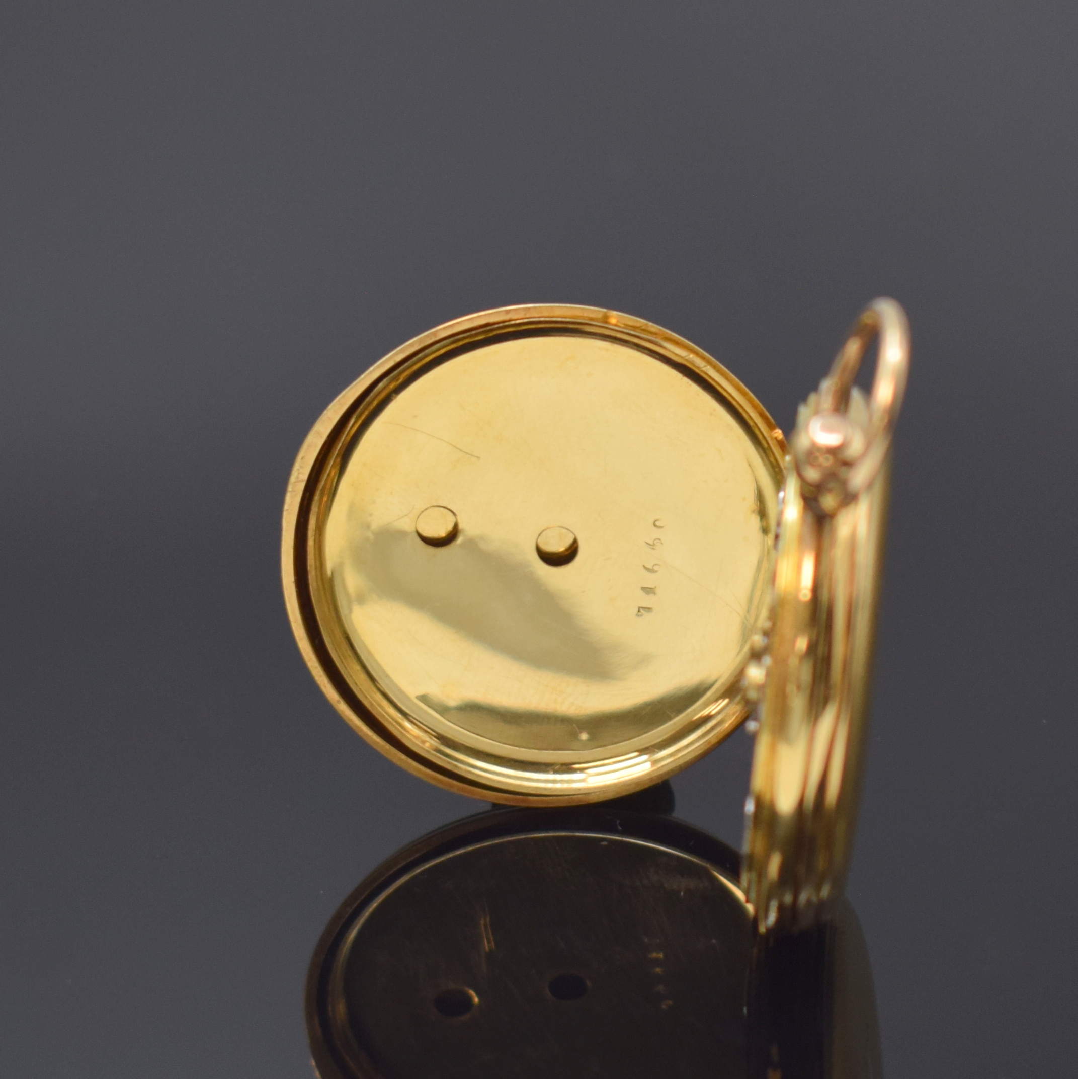 Detail f: Feine Genfer Savonette Zylinder- Damentaschenuhr in GG 750/000, Schweiz um 1850, guill. 3-Deckel Goldgeh. dell., z. T. guill. Goldcuvette, ...