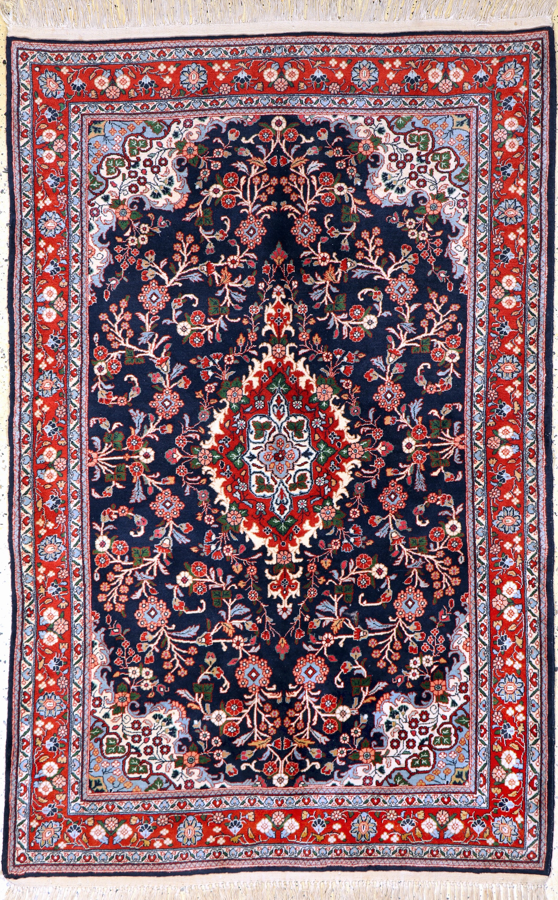 Sarogh alt, Persien, Mitte 20.Jhd, Wolle auf Baumwolle, ca. 206 x 135 cm, EHZ: 2