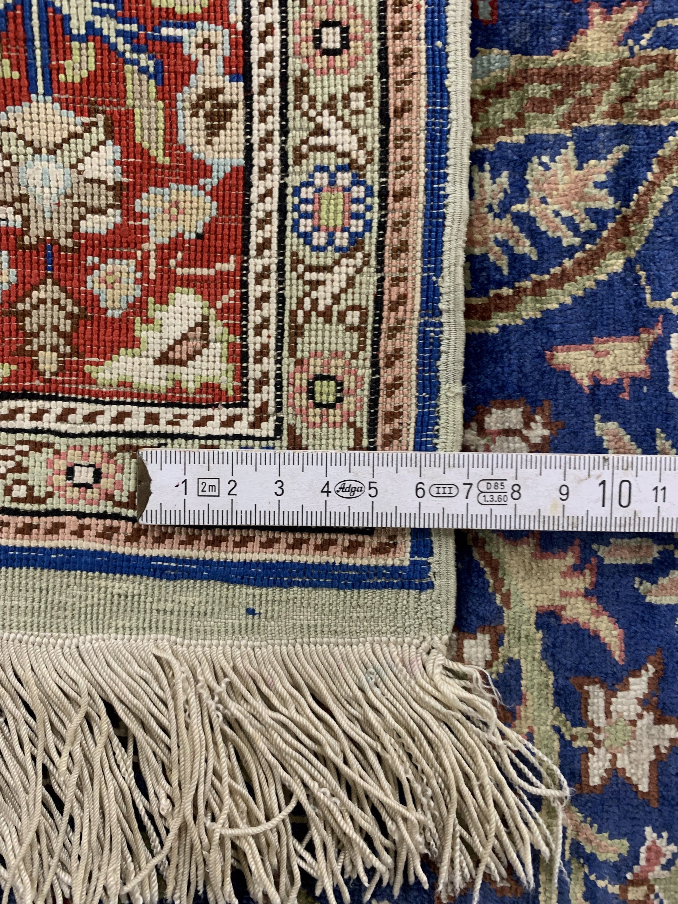 Detail d: Seiden Kayseri, Türkei, Mitte 20.Jhd, reineNaturseide, ca. 118 x 77 cm, EHZ: 2