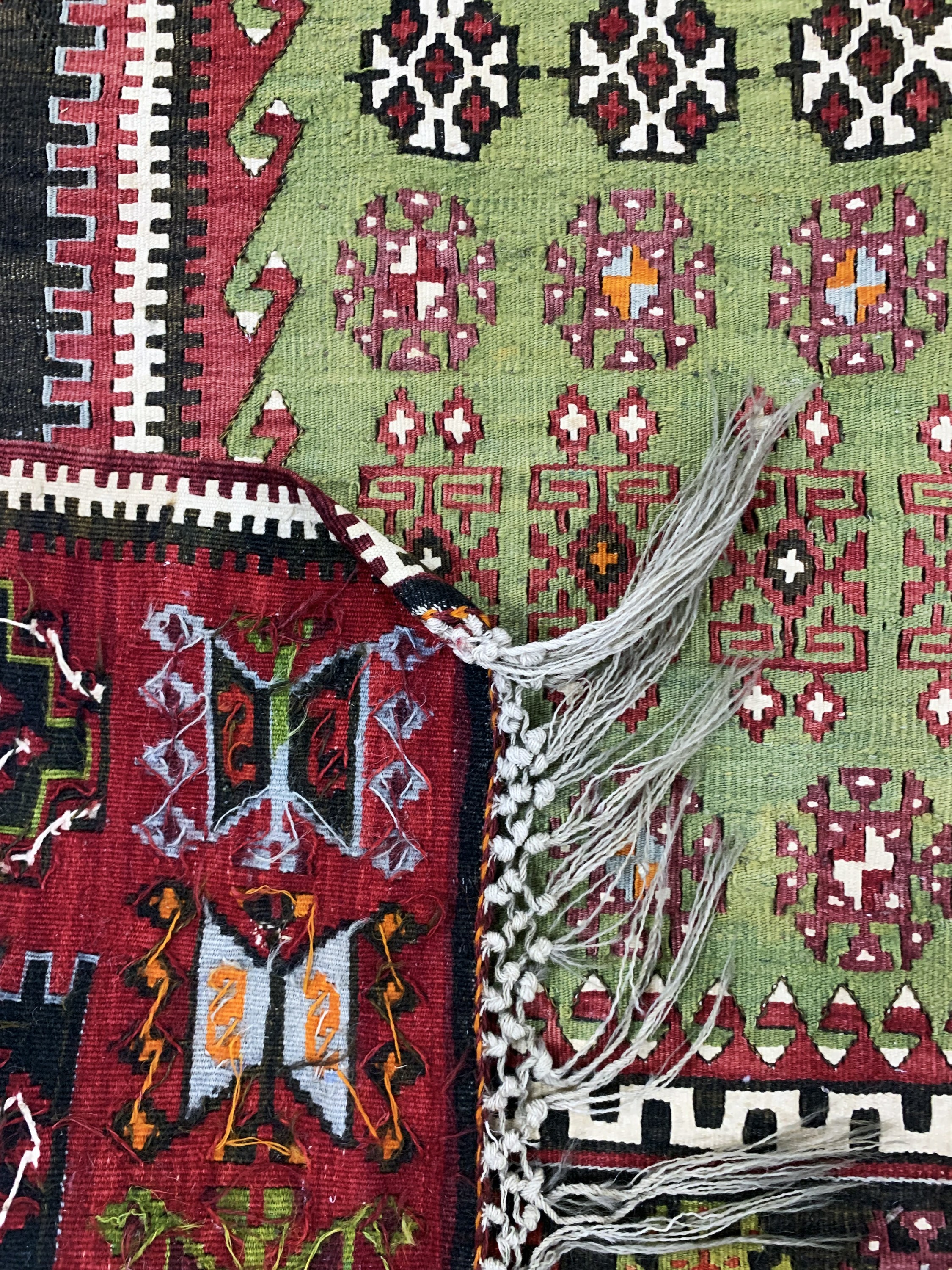 Detail e: Anatol Kelim, Türkei, Anfang 20.Jhd, Wolle auf Wolle, ca. 204 x 130 cm, EHZ: 2