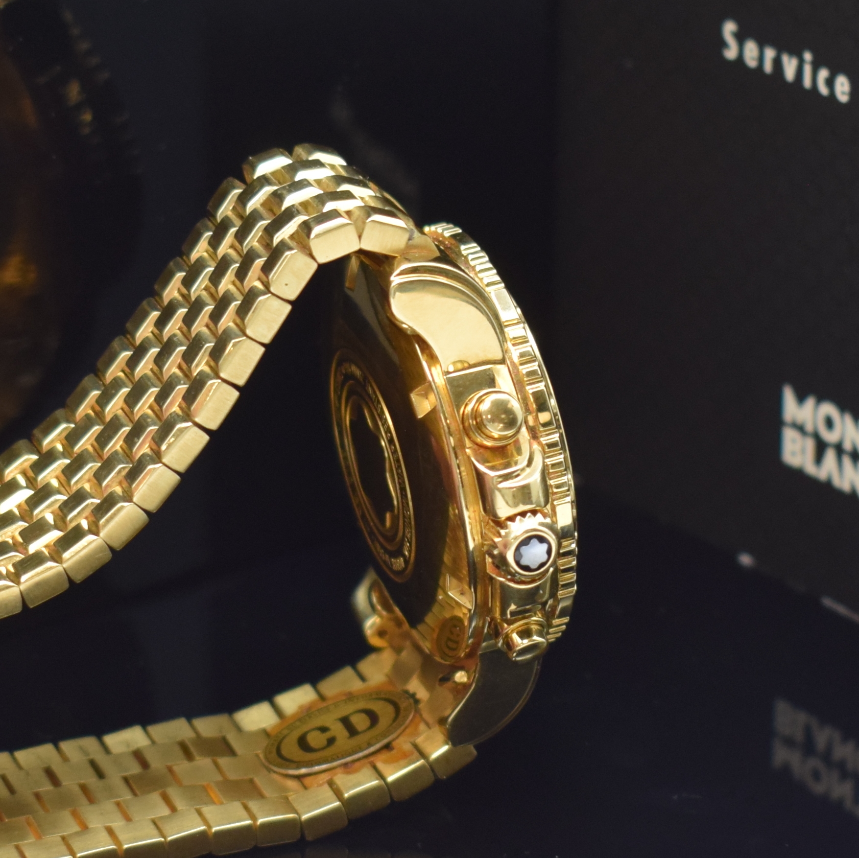 Detail d: MONTBLANC seltener und sehr luxuriöser XXL Sport Chronograph in GG 750/000 Referenz 7053, Automatik, massives Goldgeh., Boden und Krone verschr., ...