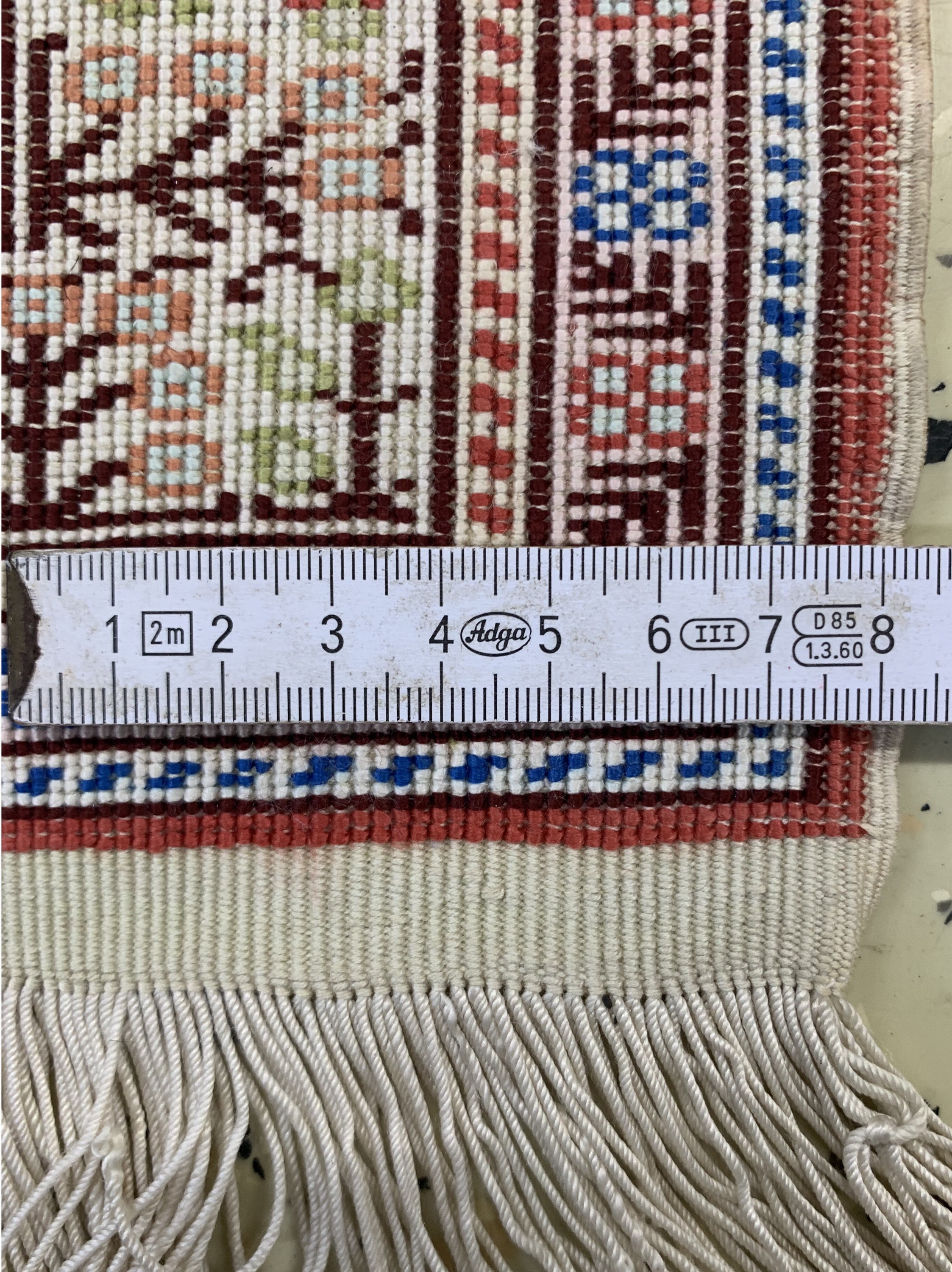 Detail c: Seiden Kayseri, Türkei, Mitte 20.Jhd, reineNaturseide, ca. 54 x 42 cm, EHZ: 2