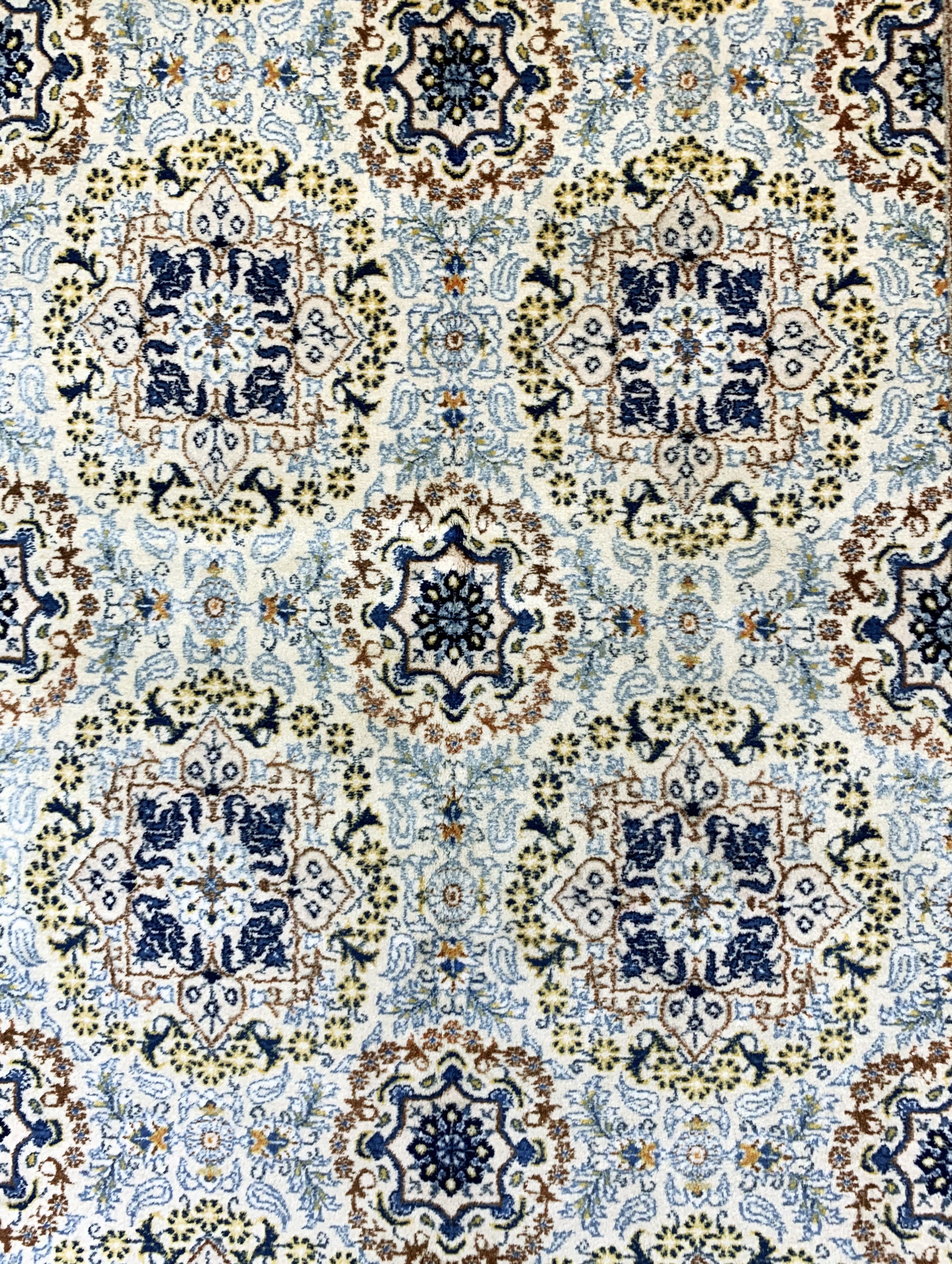 Detail c: Keschan alt, Persien, Mitte 20.Jhd, Wolle auf Baumwolle, ca. 222 x 135 cm, EHZ: 2