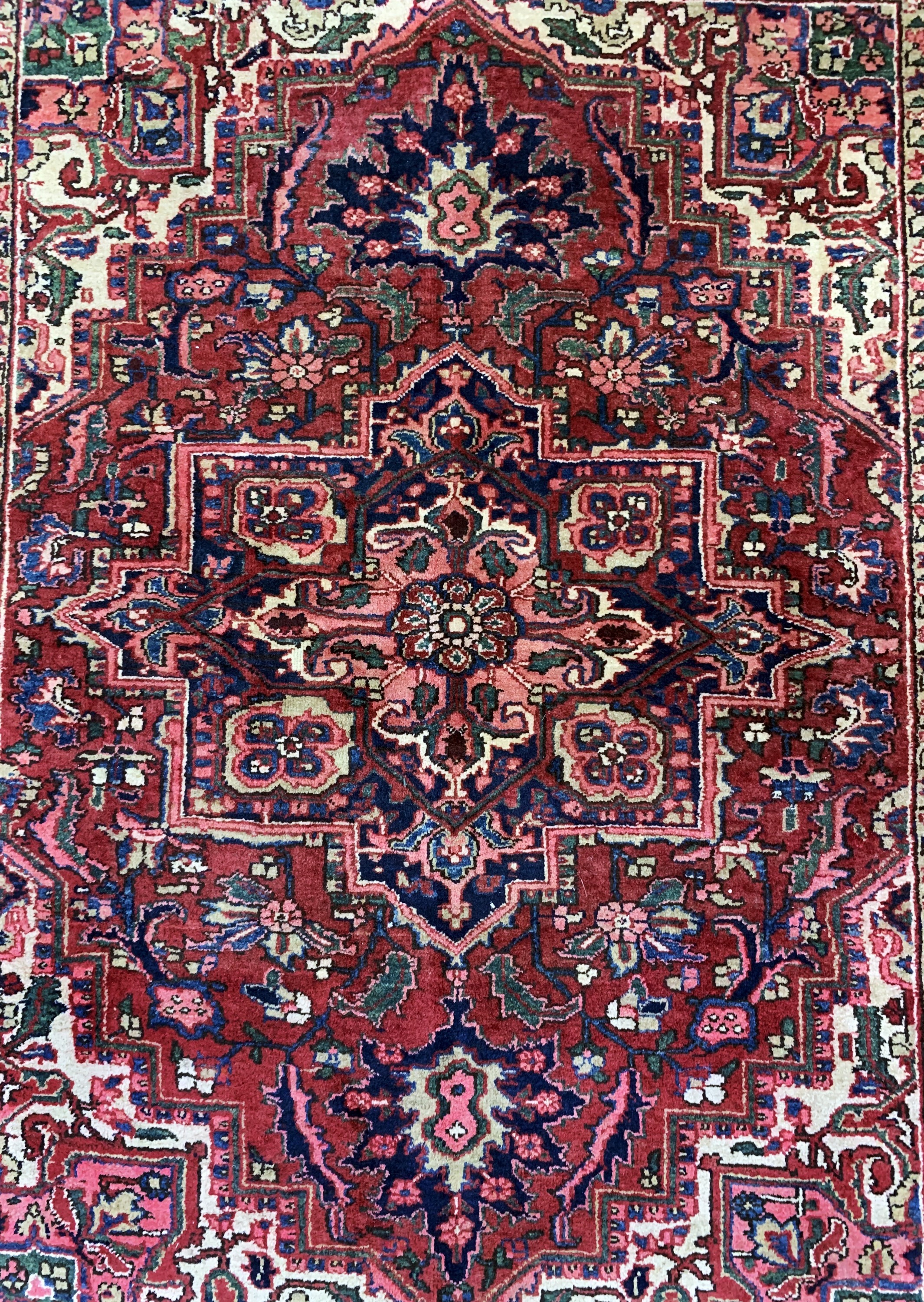 Detail d: Heriz alt, Persien, Anfang 20.Jhd, Wolle auf Baumwolle, ca. 185 x 145 cm, EHZ: 2