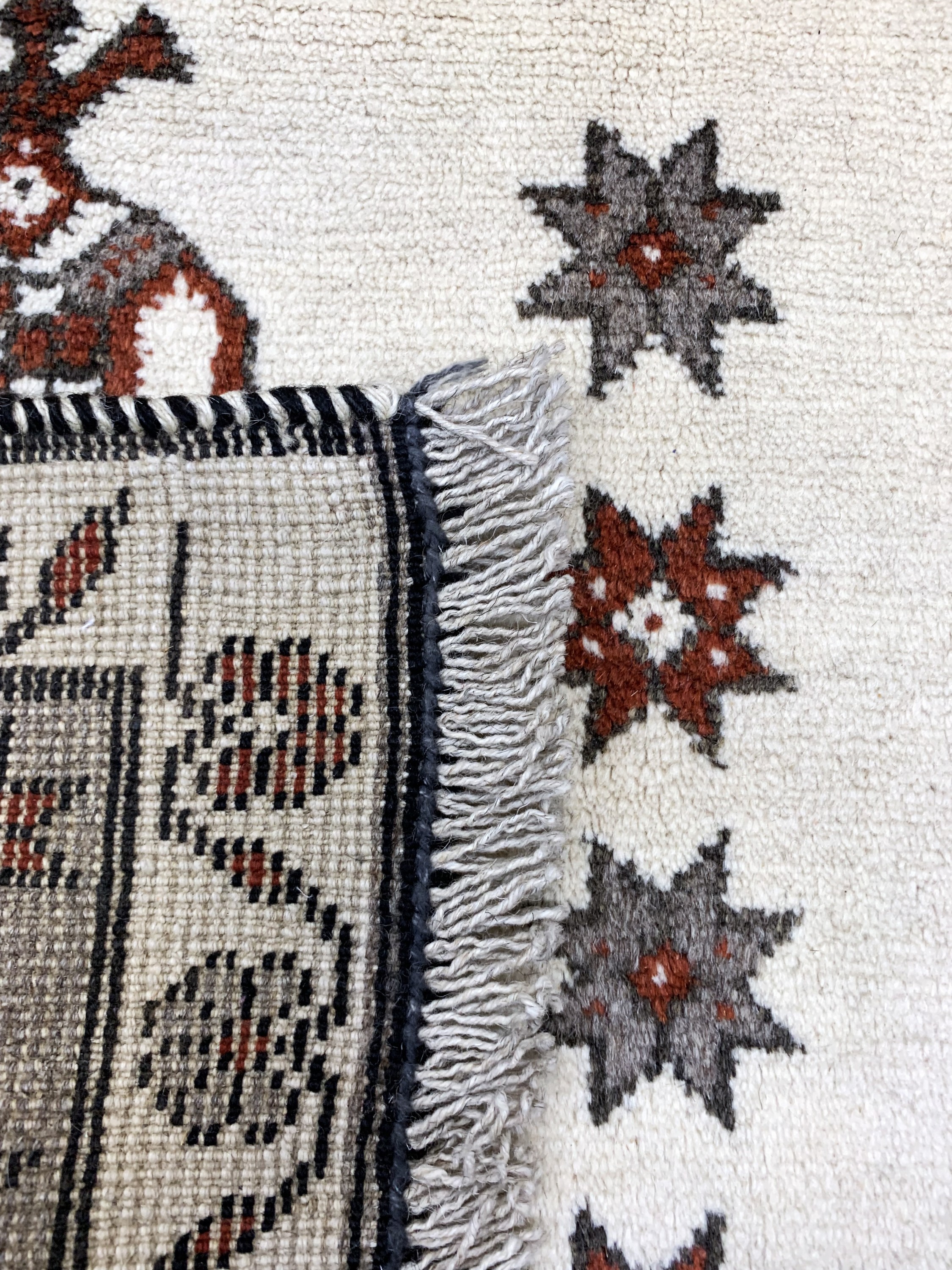Detail d: Gabbeh alt, Persien, Mitte 20.Jhd, Wolle auf Wolle, ca. 200 x 103 cm, EHZ: 2