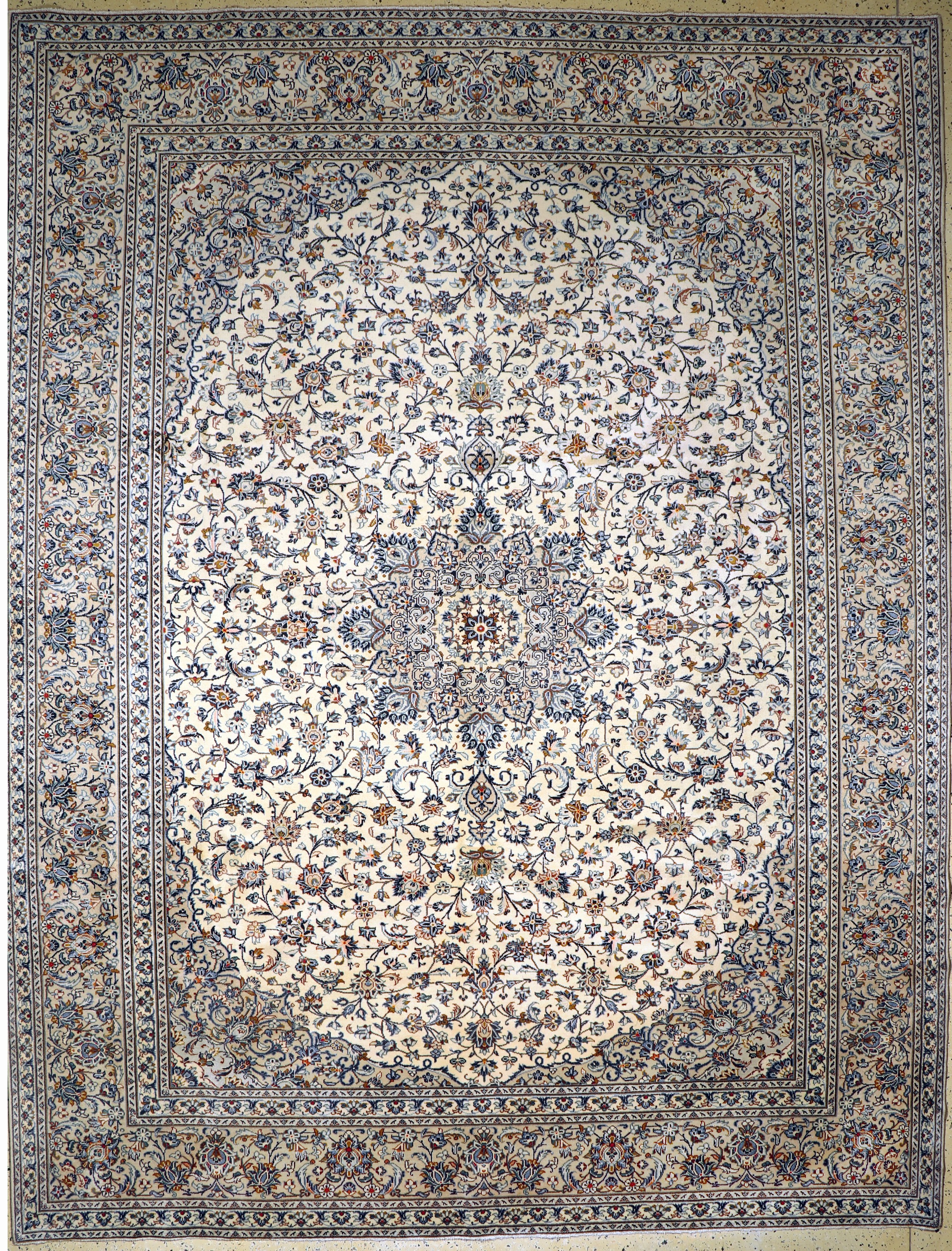 Keschan, Persien, Ende 20.Jhd, Wolle auf Baumwolle, ca. 394 x 300 cm, gereinigt, EHZ: 2