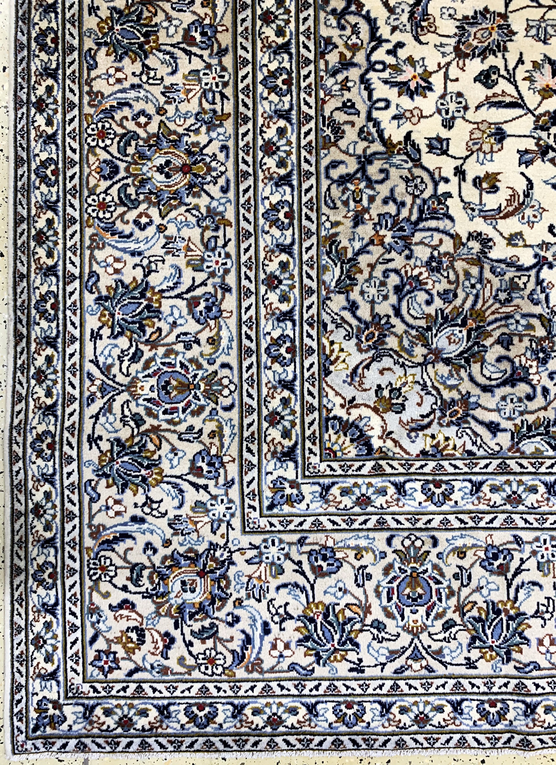 Detail b: Keschan, Persien, Ende 20.Jhd, Wolle auf Baumwolle, ca. 394 x 300 cm, gereinigt, EHZ: 2