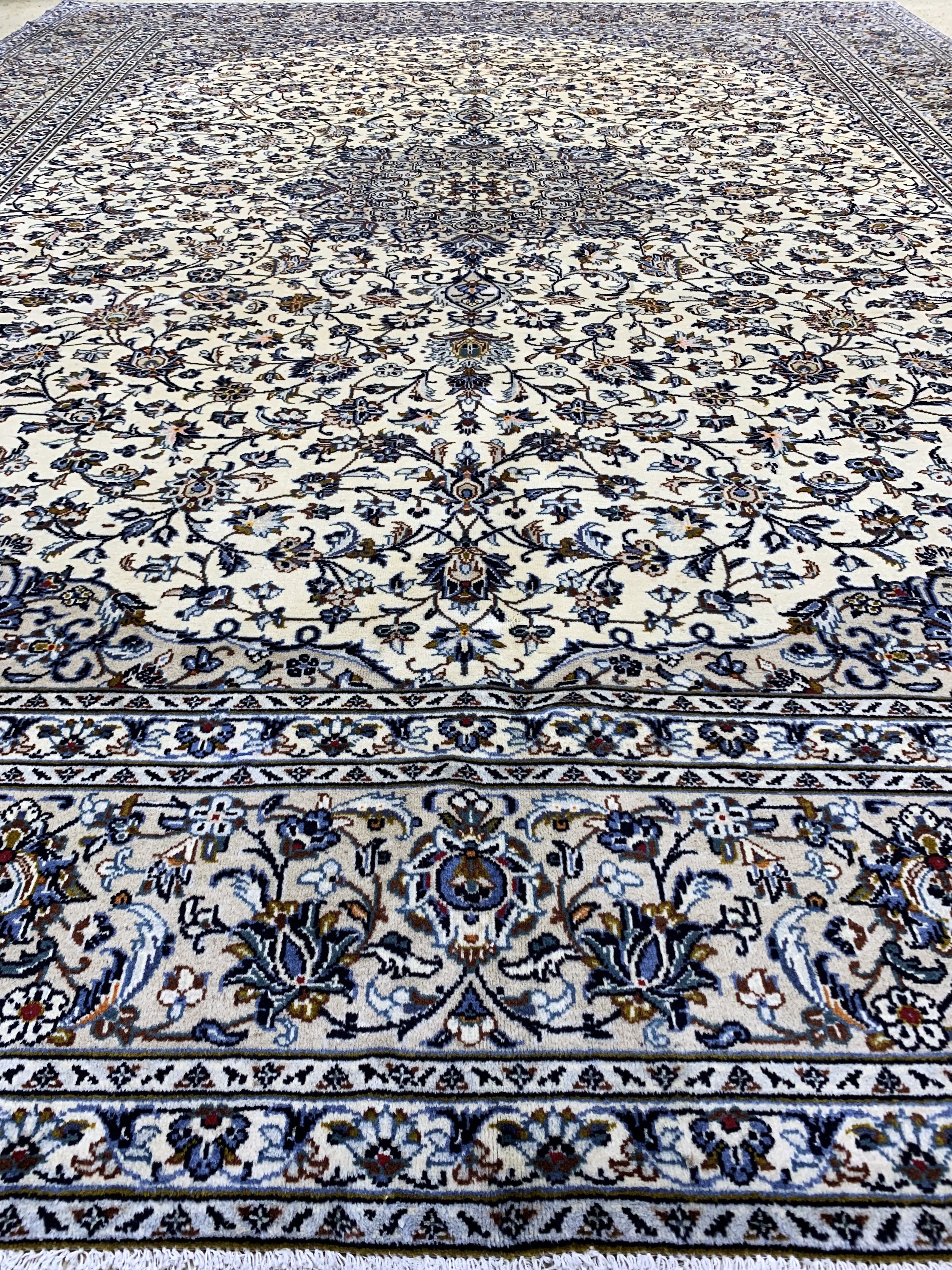 Detail f: Keschan, Persien, Ende 20.Jhd, Wolle auf Baumwolle, ca. 394 x 300 cm, gereinigt, EHZ: 2