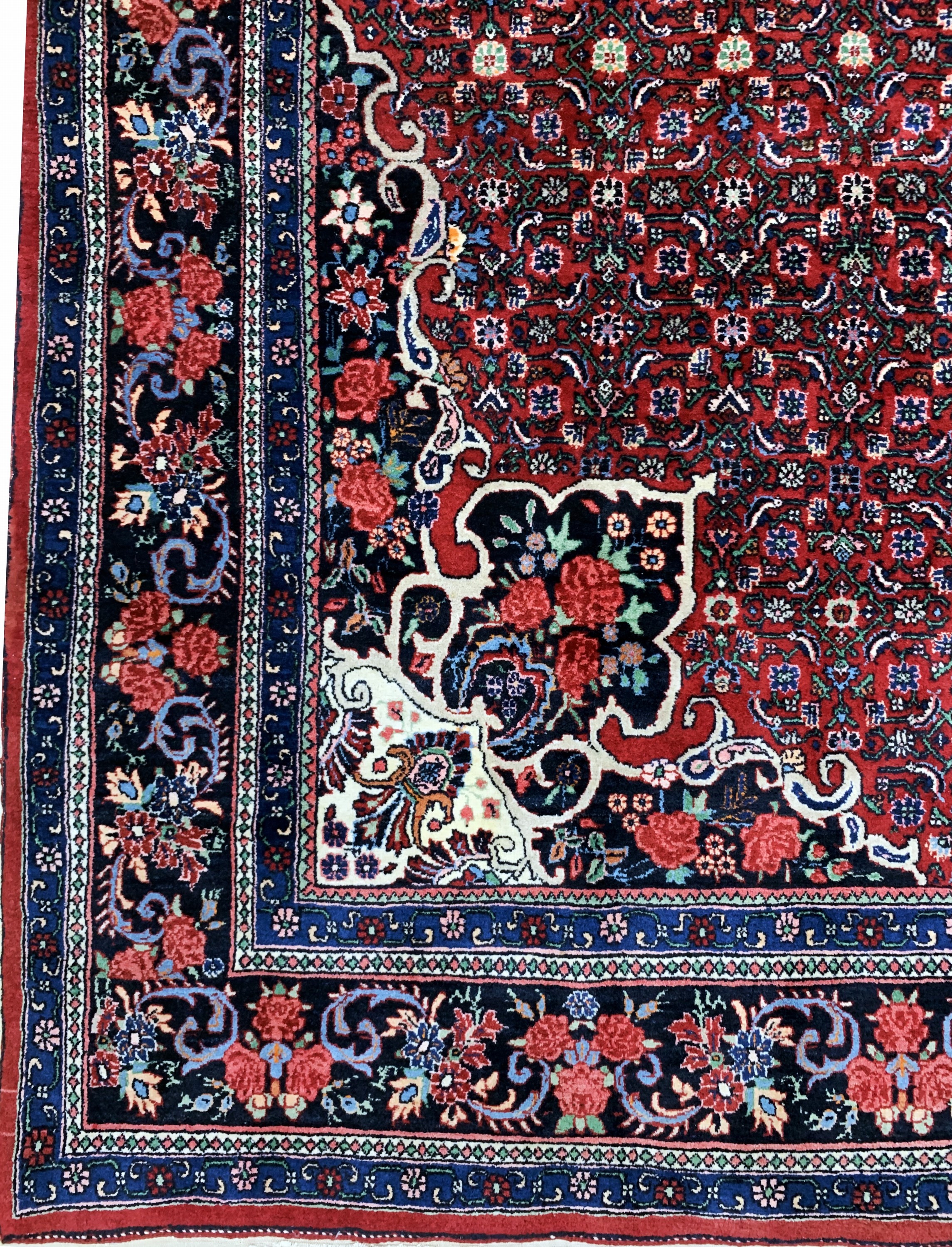 Detail b: Bidjar alt, Persien, Mitte 20.Jhd, Wolle auf Baumwolle, ca. 370 x 270 cm, verblasst, EHZ: 2