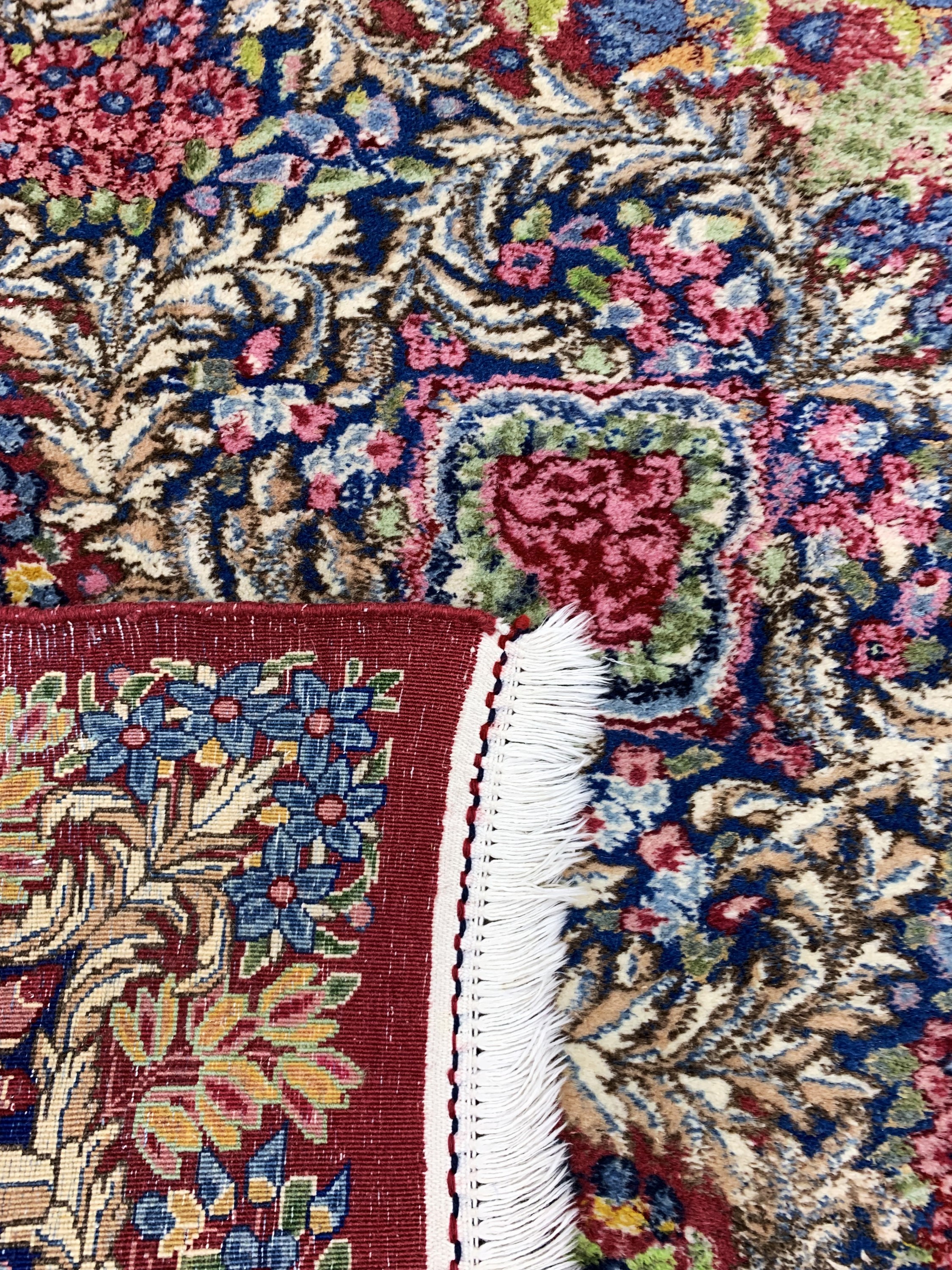 Detail g: Kerman Lawar alt, Persien, Anfang 20.Jhd, Wolle auf Baumwolle, ca. 355 x 265 cm, EHZ: 3,(kleine Restaurierungen)