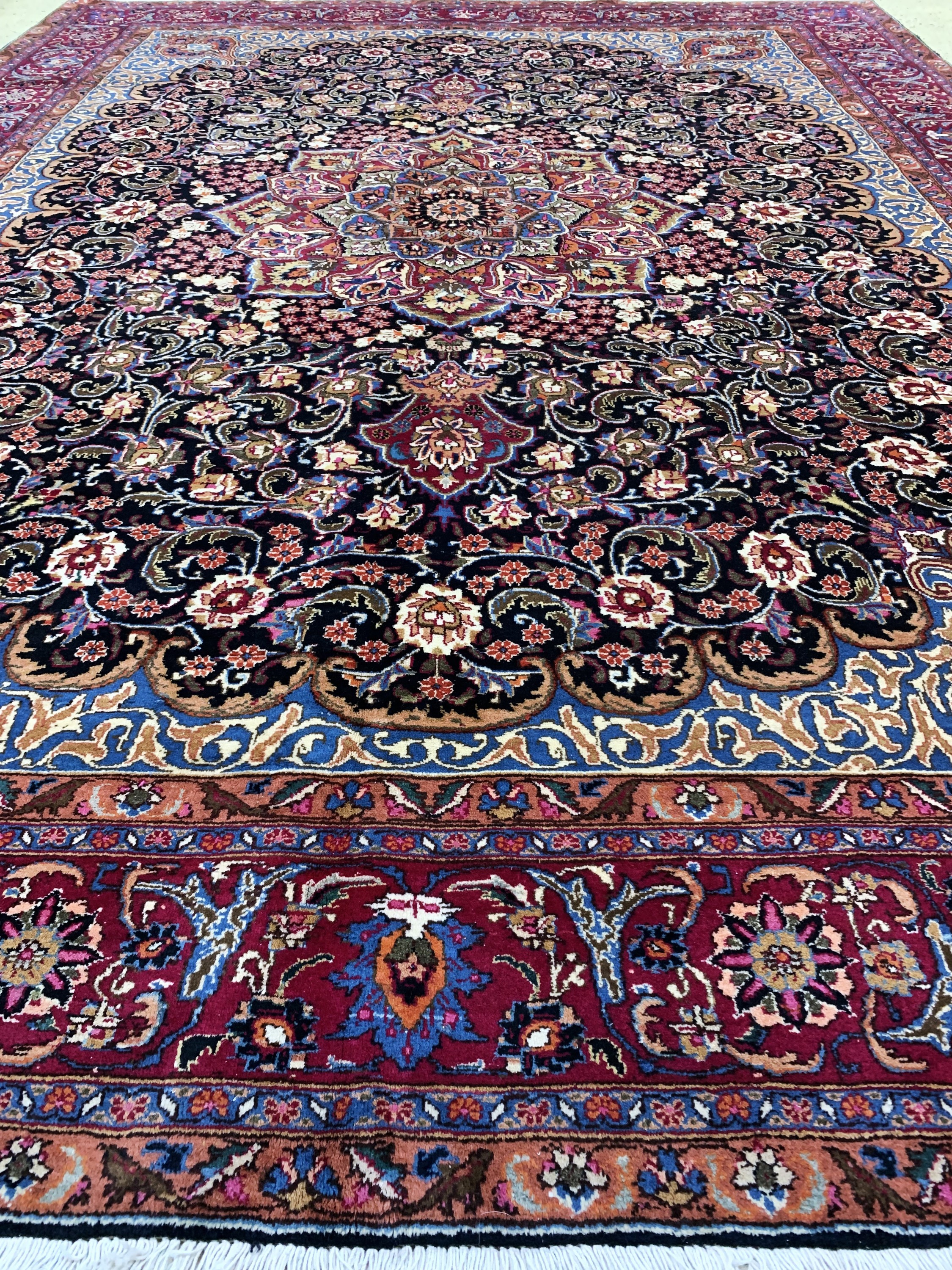 Detail f: Kaschmar, Persien, Ende 20.Jhd, Wolle auf Baumwolle, ca. 385 x 290 cm, gereinigt, EHZ: 2