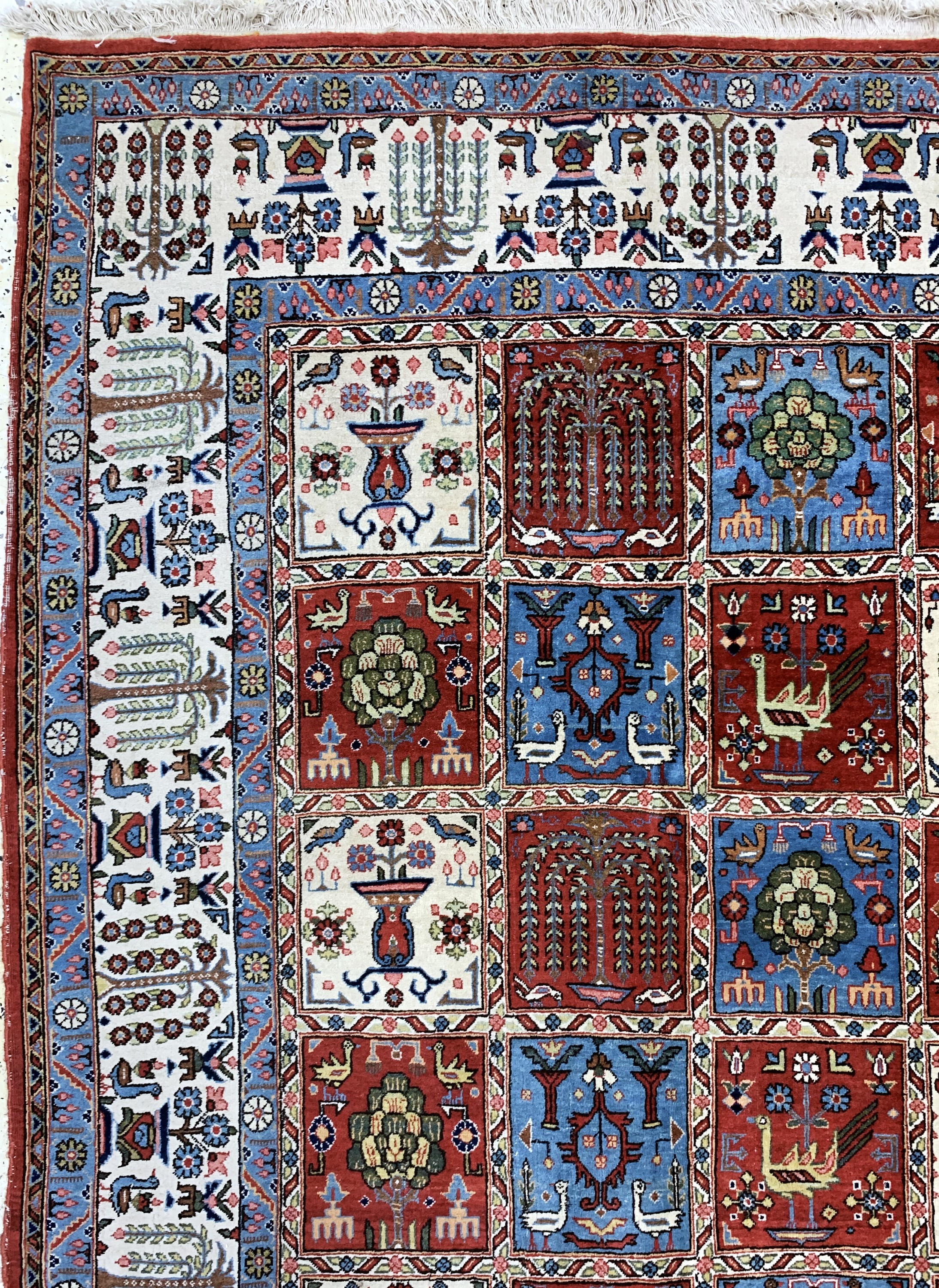 Detail c: Ghom Kork alt, Persien, Mitte 20.Jhd, Korkwolle, ca. 320 x 222 cm, EHZ: 2-3