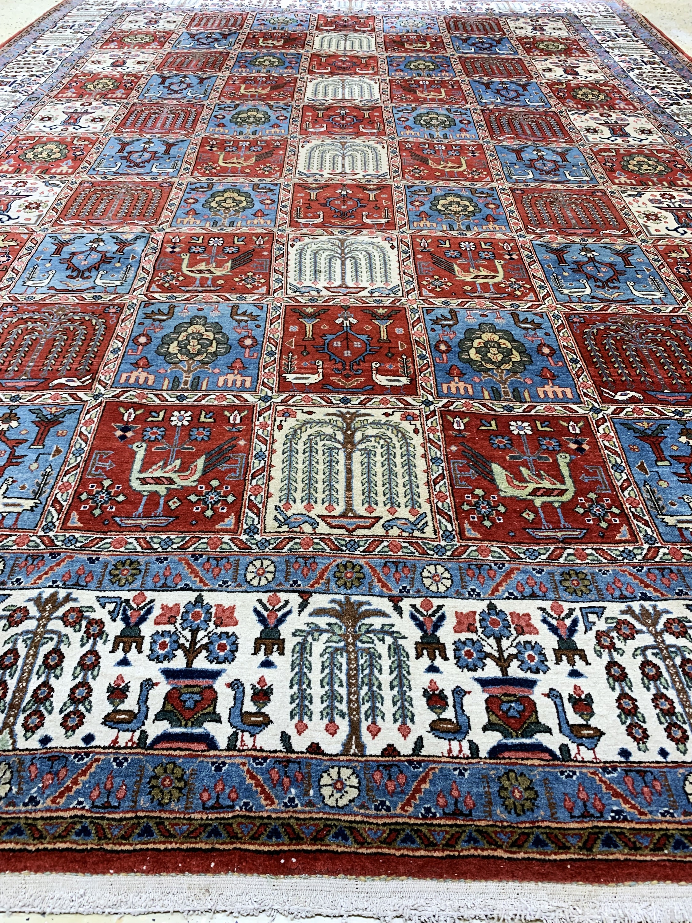 Detail e: Ghom Kork alt, Persien, Mitte 20.Jhd, Korkwolle, ca. 320 x 222 cm, EHZ: 2-3