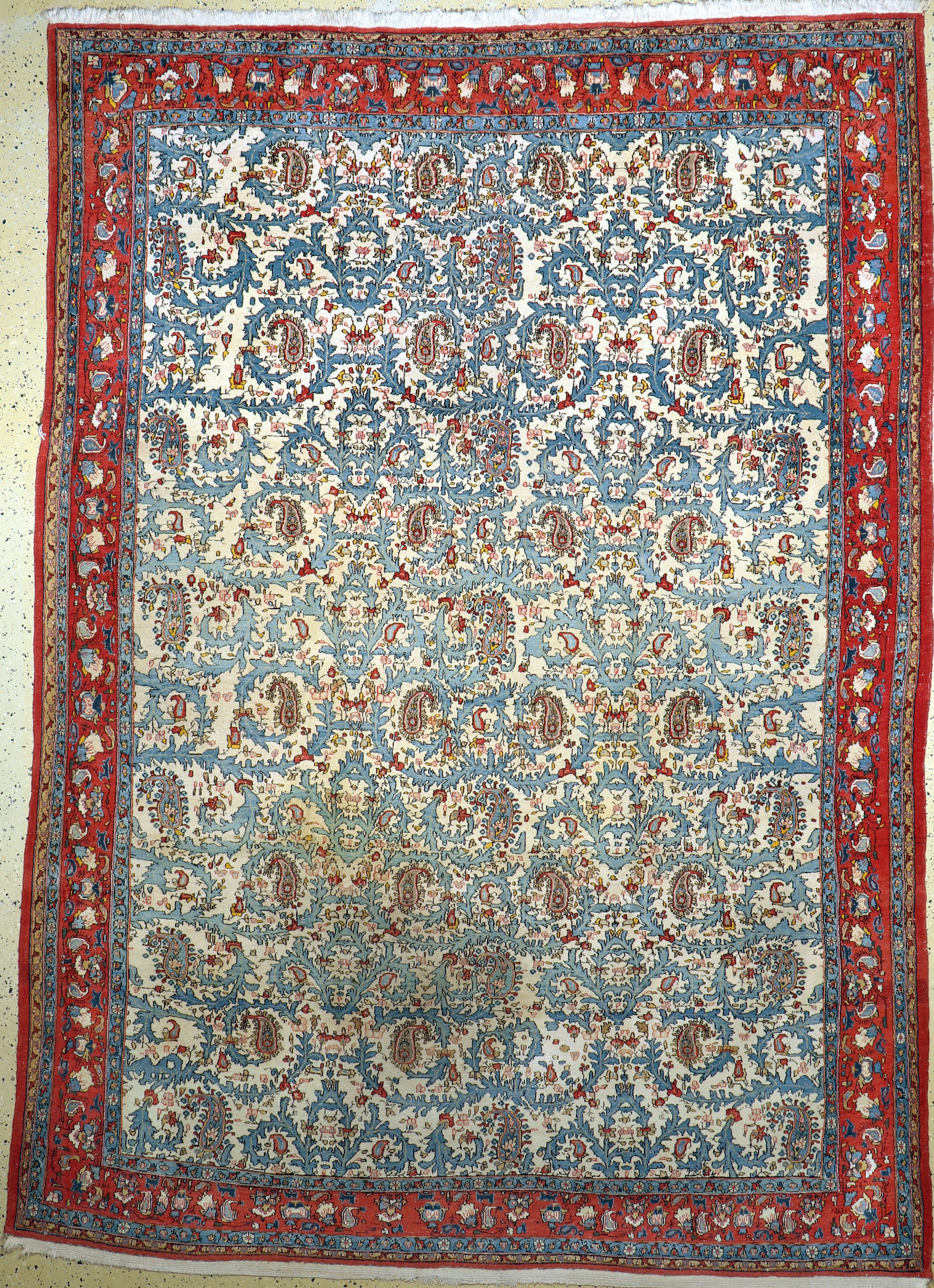 Ghom alt, Persien, Mitte 20.Jhd, Wolle auf Baumwolle, ca. 326 x 240 cm, EHZ: 3, (fleckig)