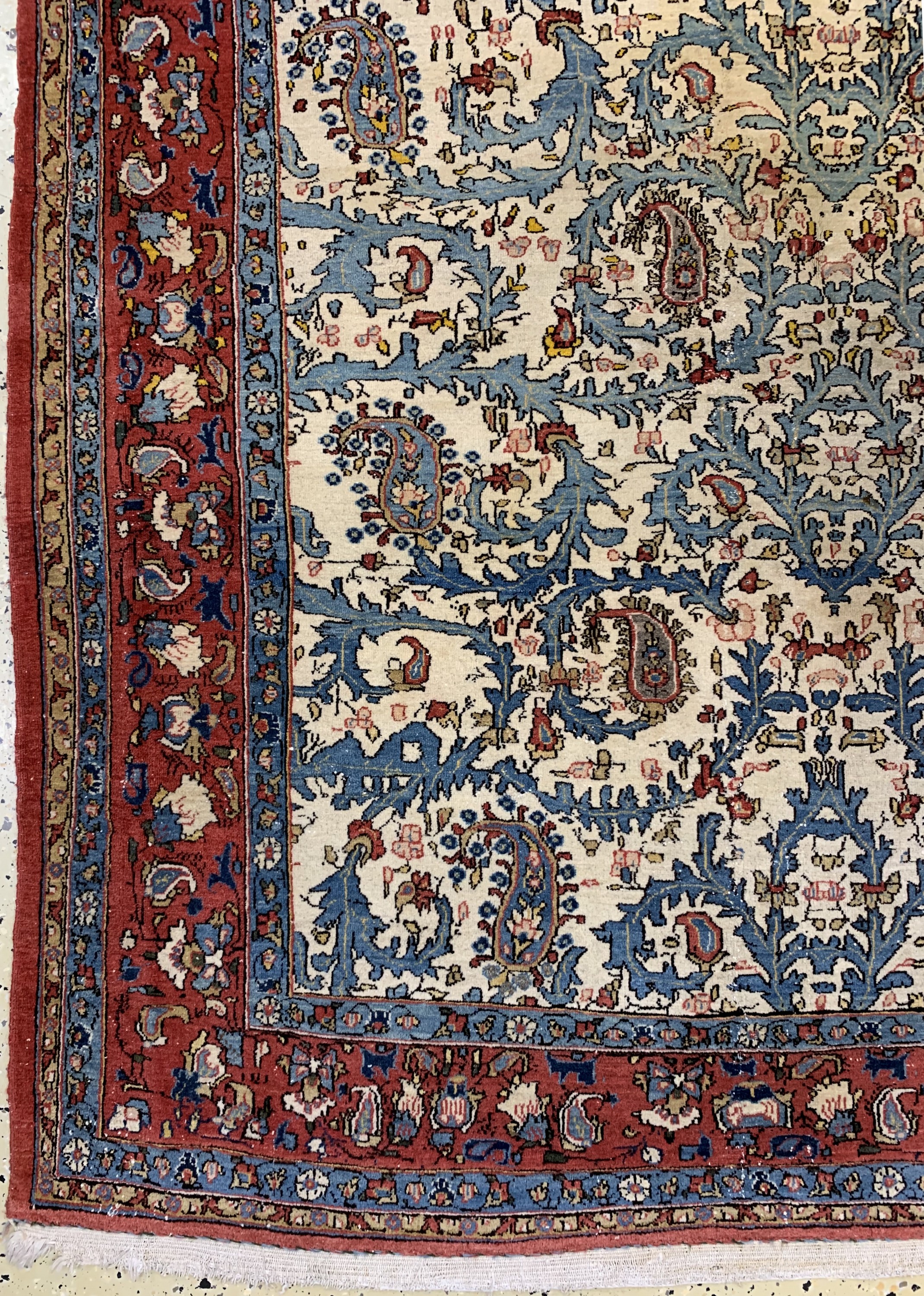 Detail b: Ghom alt, Persien, Mitte 20.Jhd, Wolle auf Baumwolle, ca. 326 x 240 cm, EHZ: 3, (fleckig)