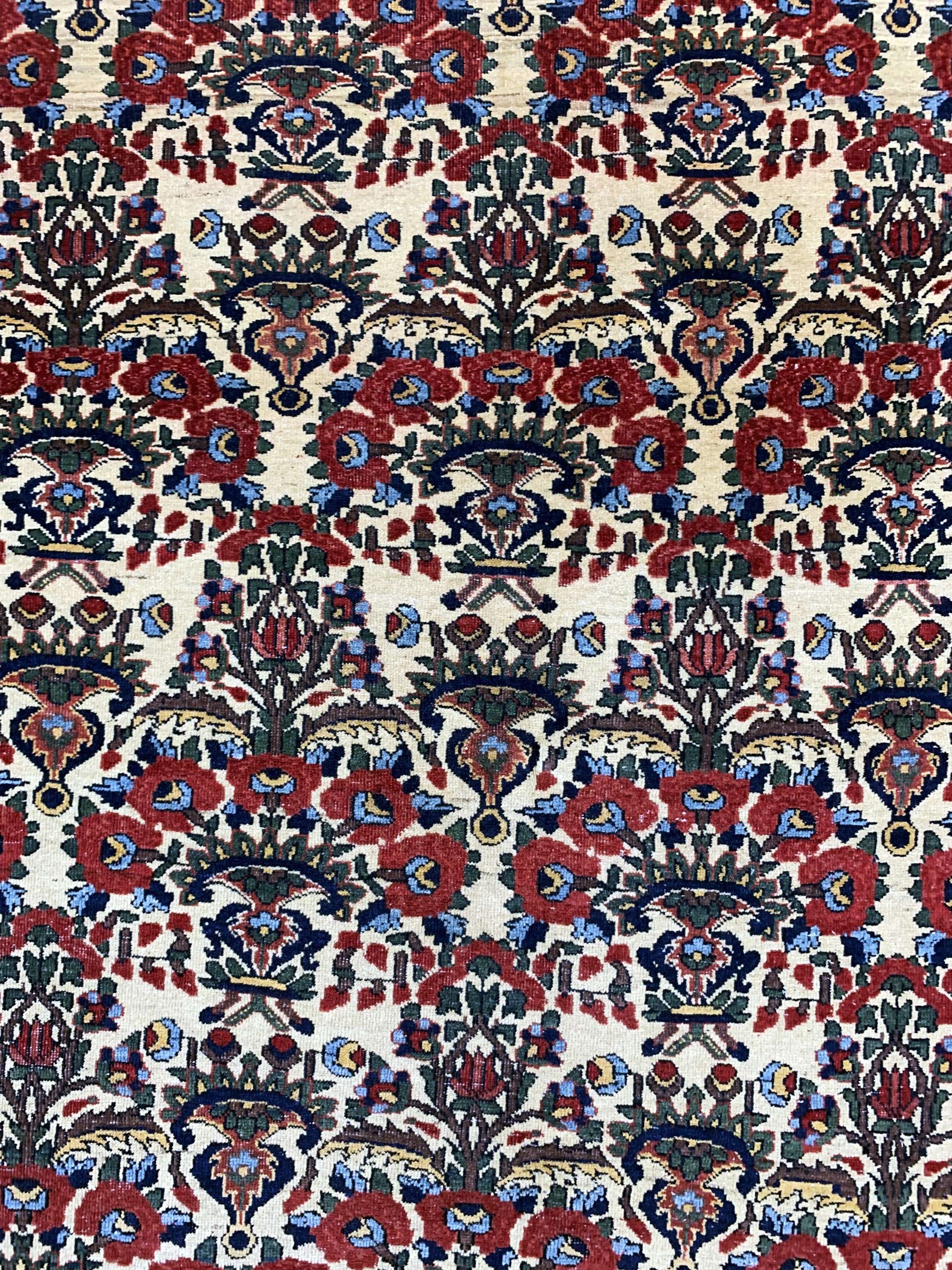 Detail c: Afschar alt, Persien, Anfang 20.Jhd, Wolle auf Baumwolle, ca. 175 x 128 cm, EHZ: 3