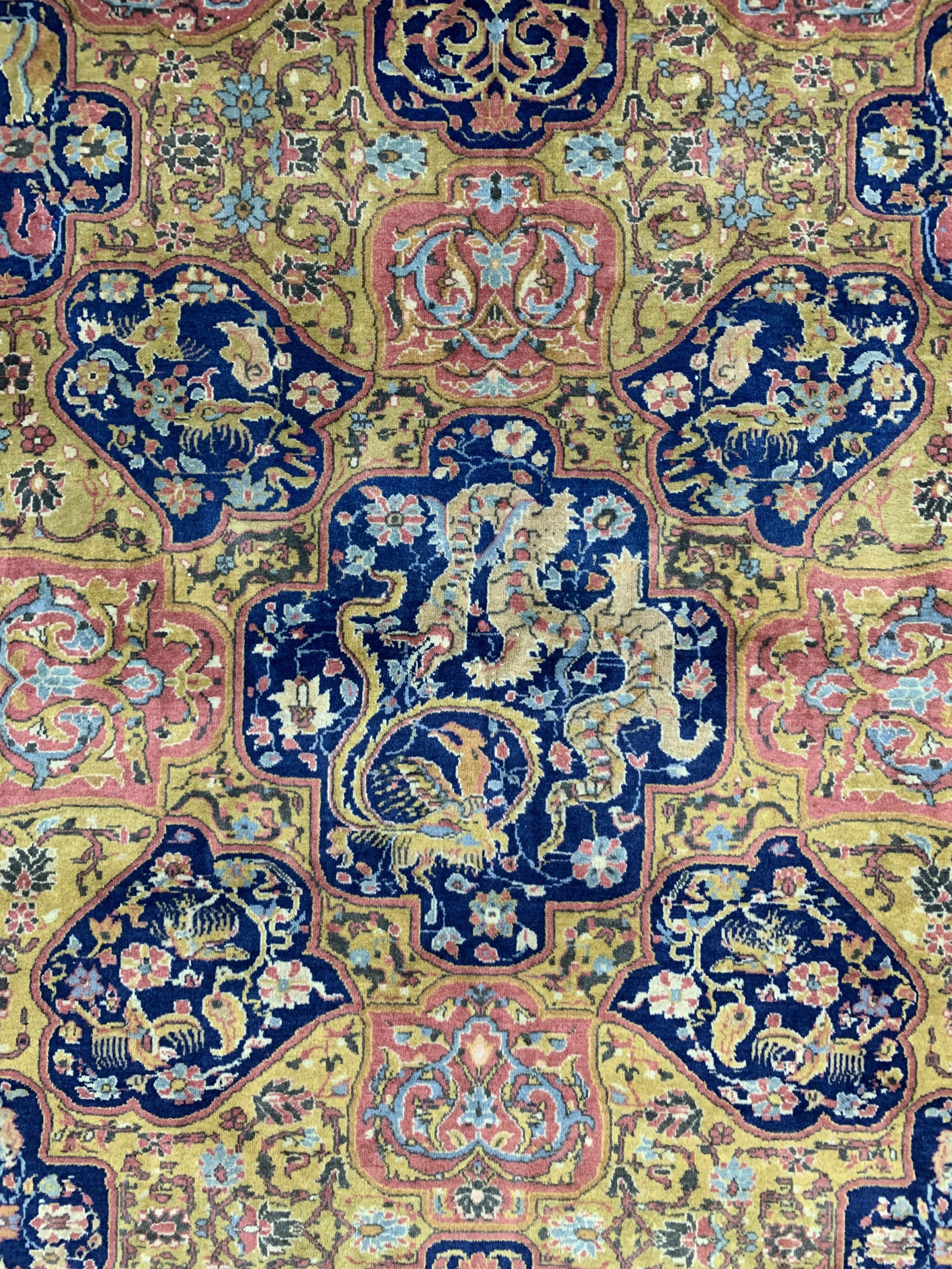 Detail c: Nordindischer Teppich, "Safawiden Design", um 1900, Wolle auf Baumwolle, ca. 606 x 364 cm , EHZ: 2(ähnliches Stück siehe Christis London ...