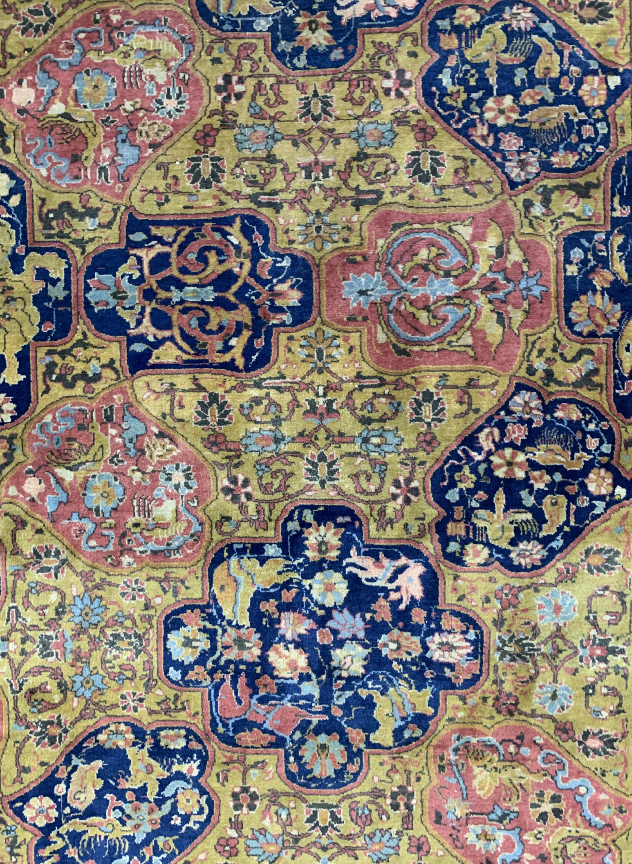 Detail d: Nordindischer Teppich, "Safawiden Design", um 1900, Wolle auf Baumwolle, ca. 606 x 364 cm , EHZ: 2(ähnliches Stück siehe Christis London ...